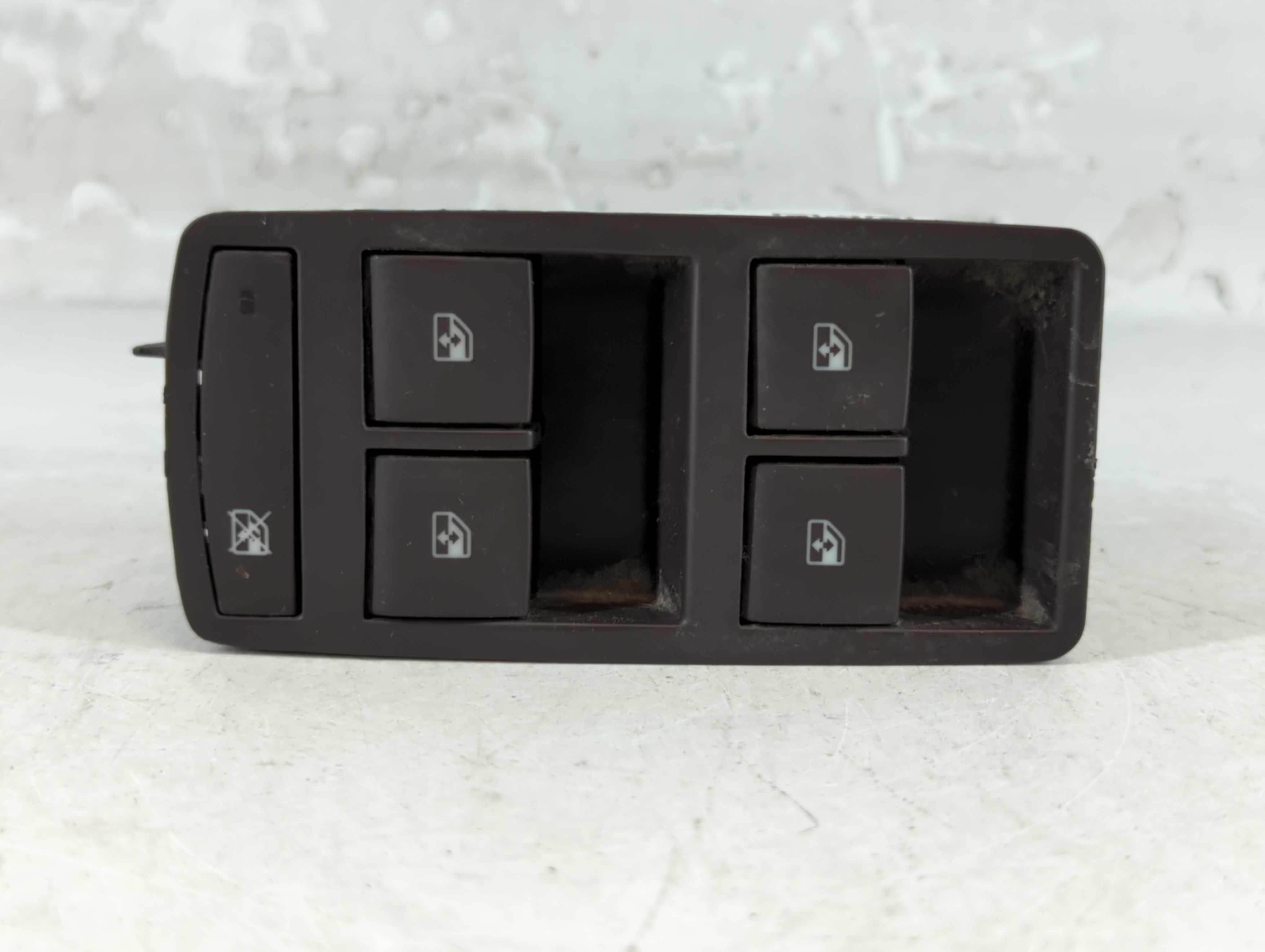Picture of 2014-2017 Buick Regal Driver Left Door Master Power Window Switch 903495