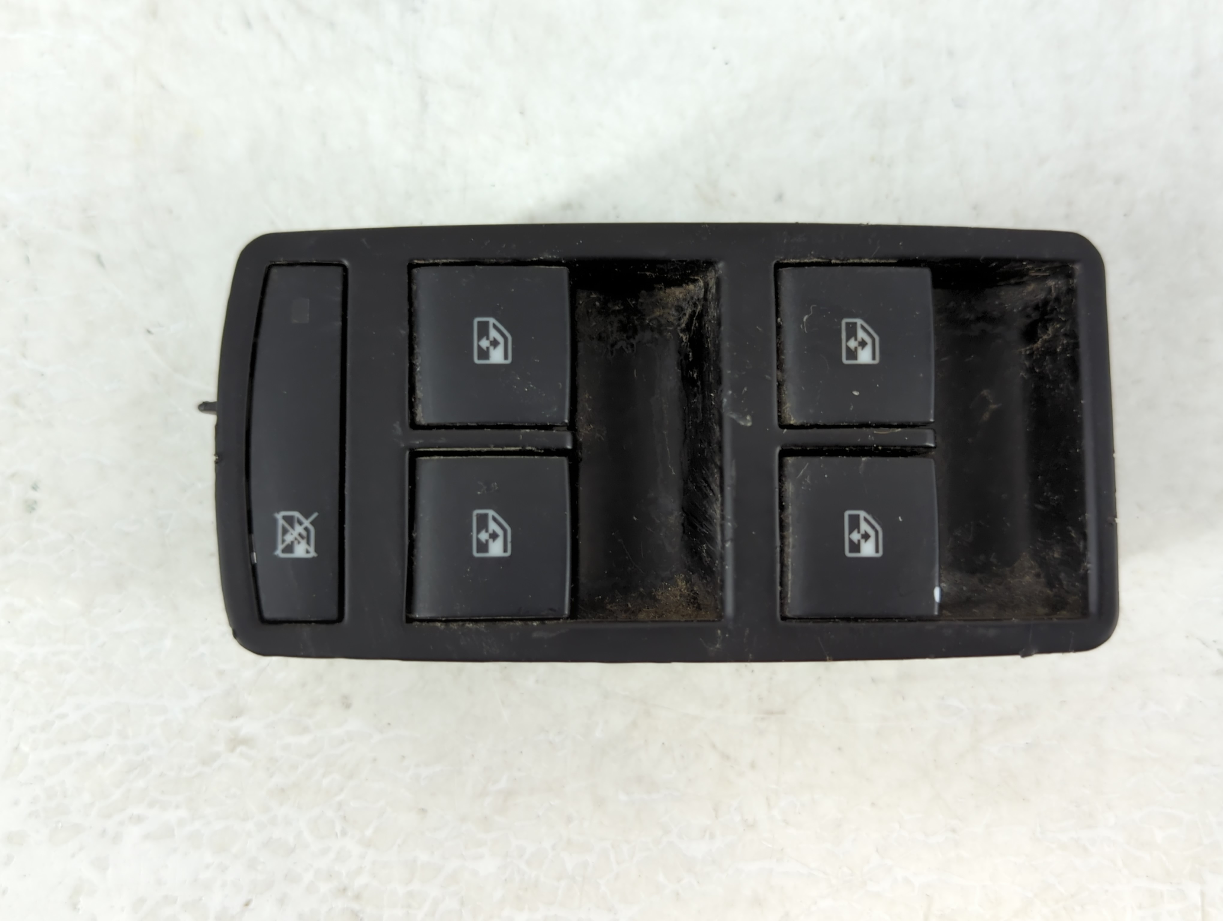 2015-2017 Buick Regal Driver Left Door Master Power Window Switch 903533 - Oemusedautoparts1.com