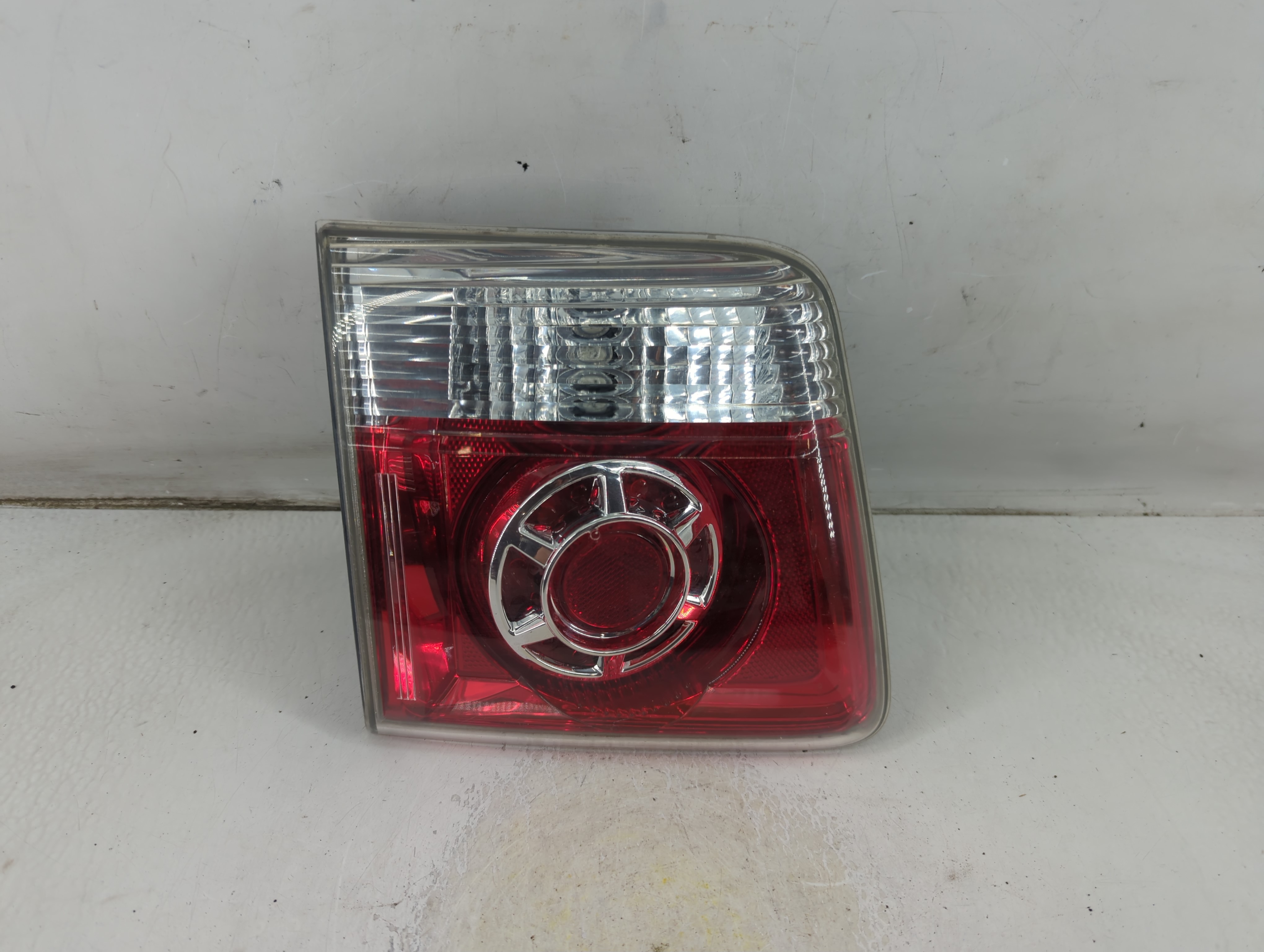 2007-2012 Gmc Acadia Driver Left Side Tail Light Taillight Oem 903625 - Oemusedautoparts1.com