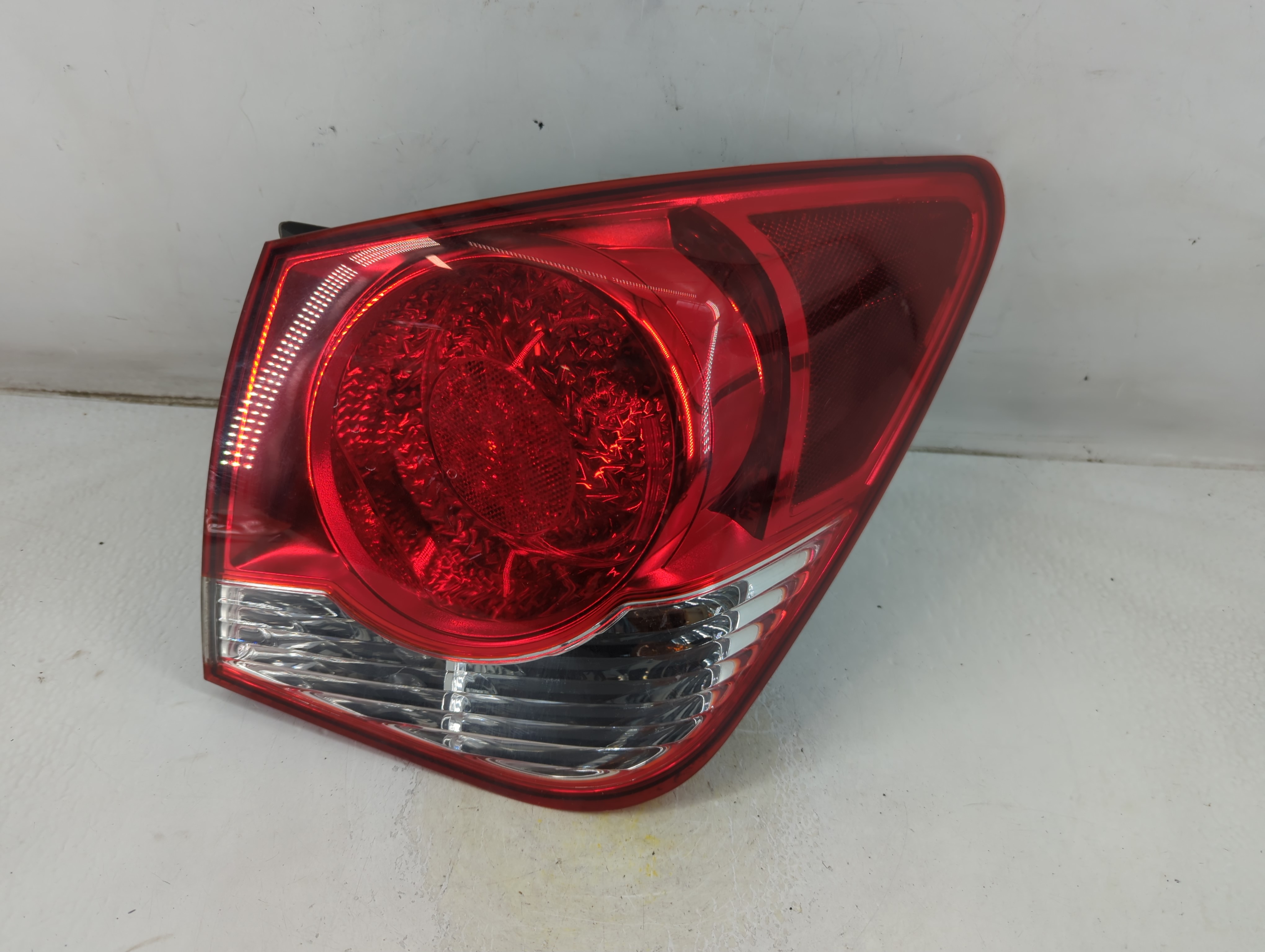 2011-2016 Chevrolet Cruze Passenger Right Side Tail Light Taillight Oem 903915 - Oemusedautoparts1.com
