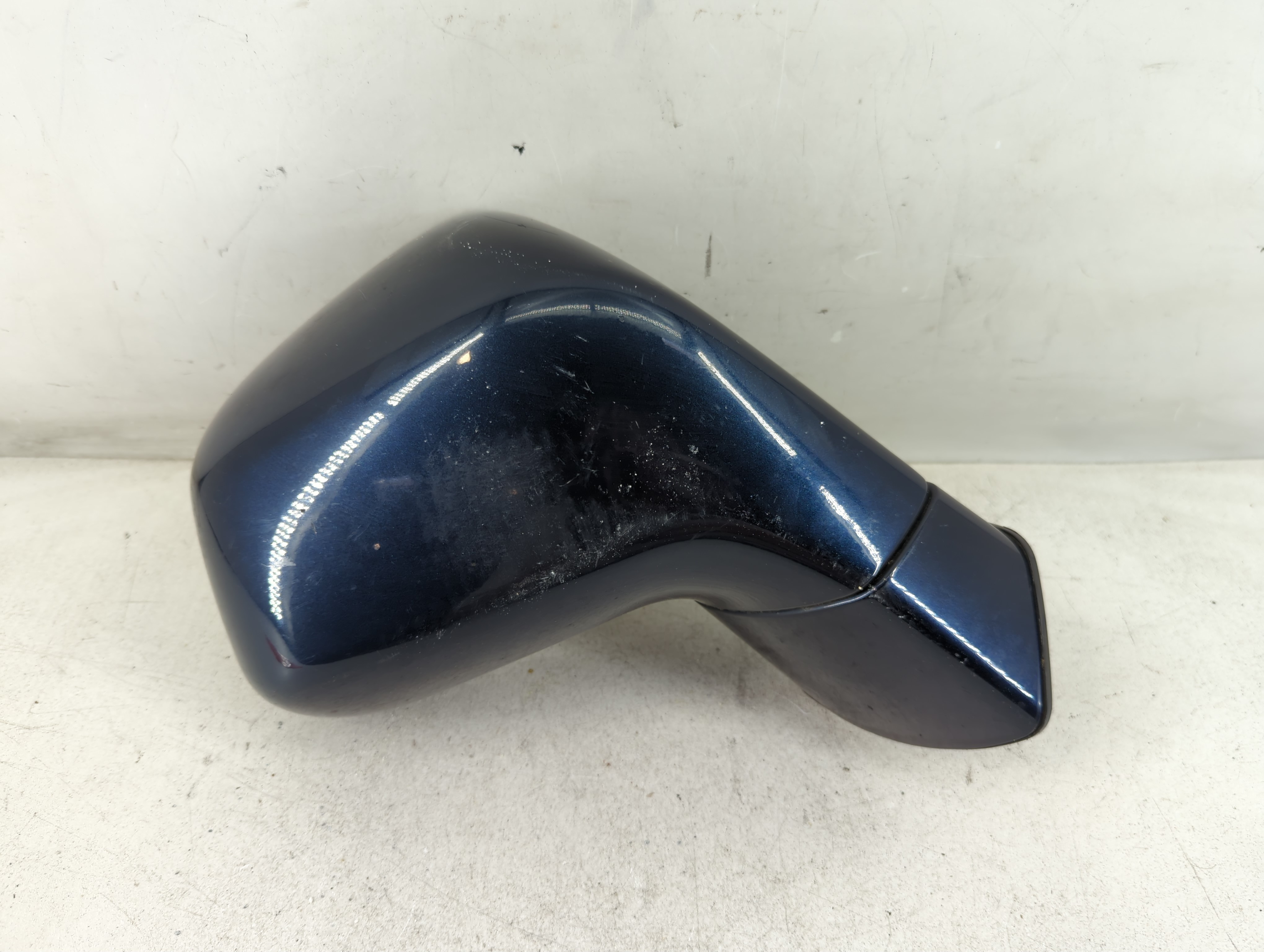 Picture of 2008-2010 Saturn Vue Passenger Right Side View Manual Door Mirror Blue 903986