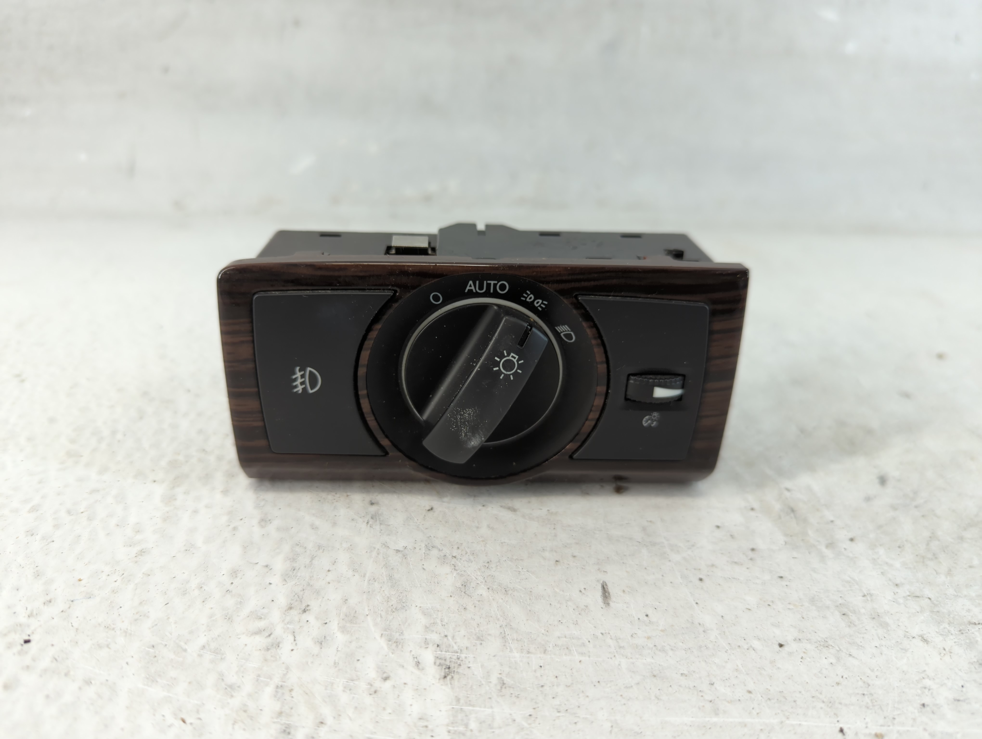 2009 Saturn Vue Headlight Lamp Control Switch 904003 - Oemusedautoparts1.com