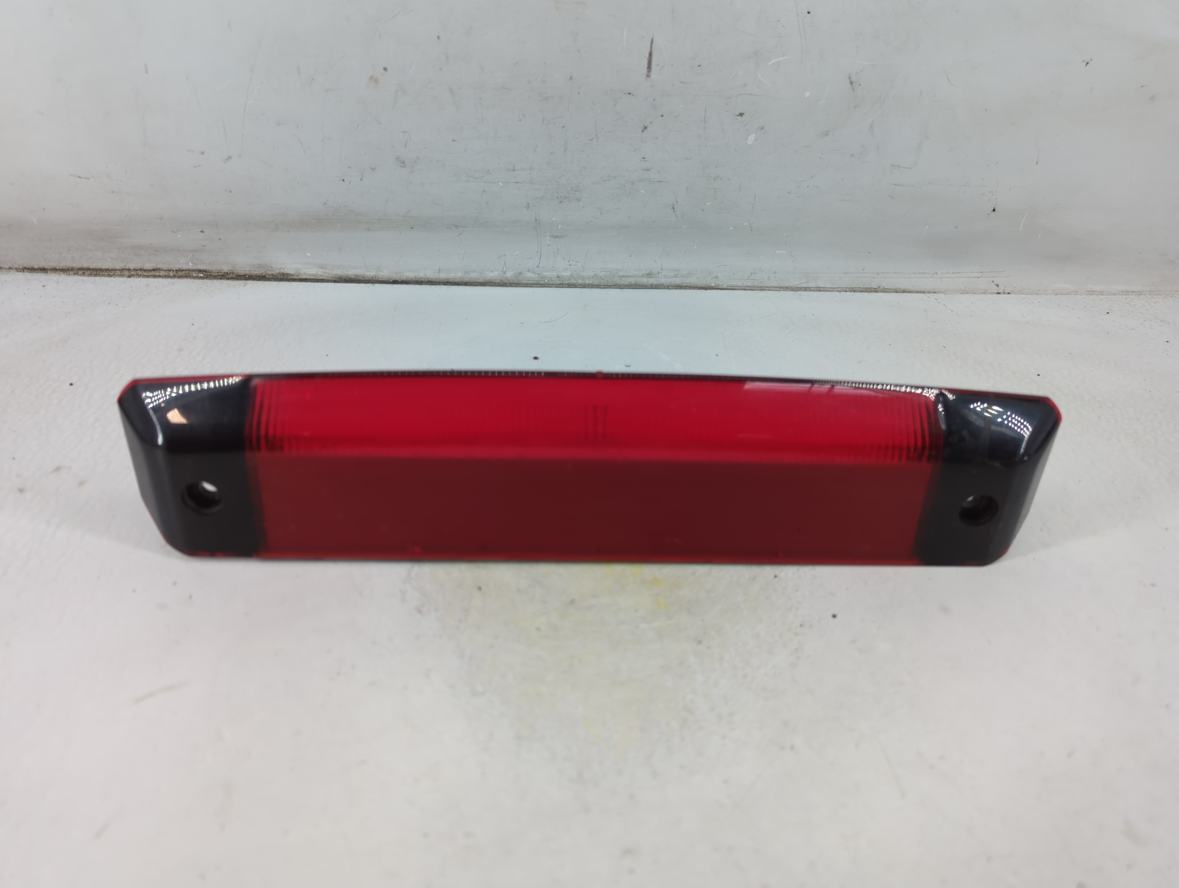2013 Chevrolet Volt Third Brake Light Tail Light 904046 - Oemusedautoparts1.com