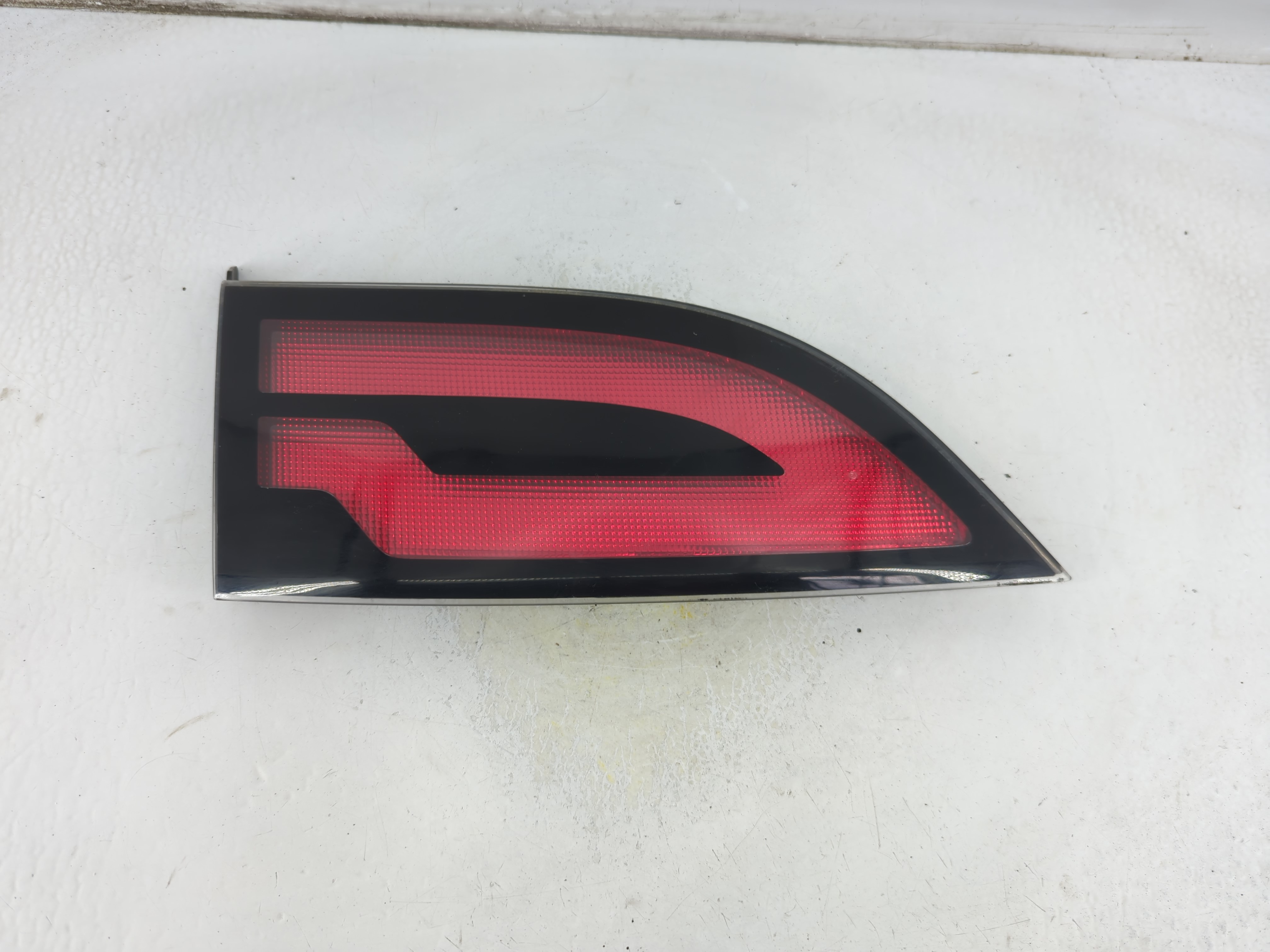 2013 Chevrolet Volt Driver Left Side Tail Light Taillight Oem 904058 - Oemusedautoparts1.com
