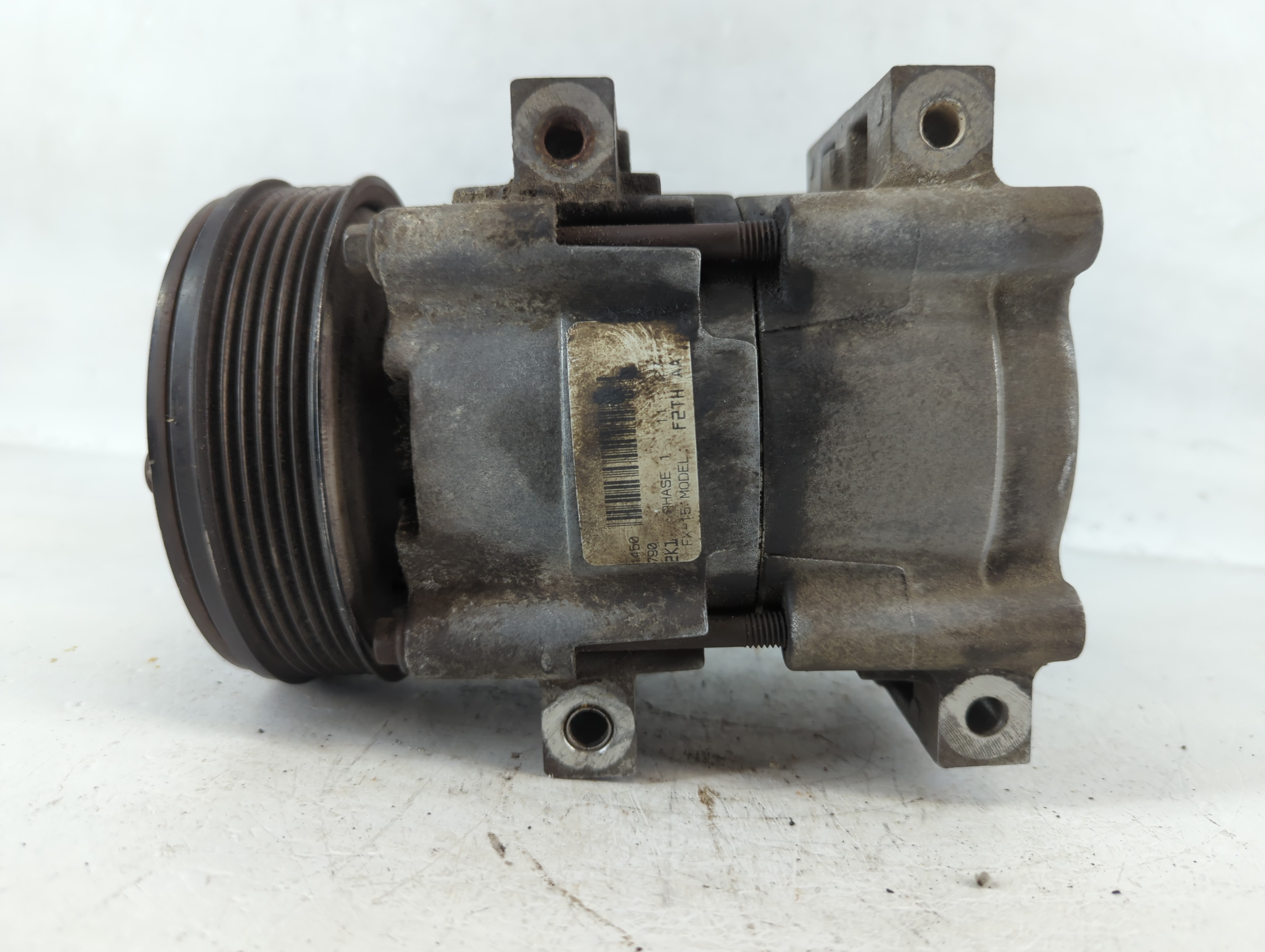 Picture of 1993 Ford F-150 Air Conditioning A/c Ac Compressor Oem 904096