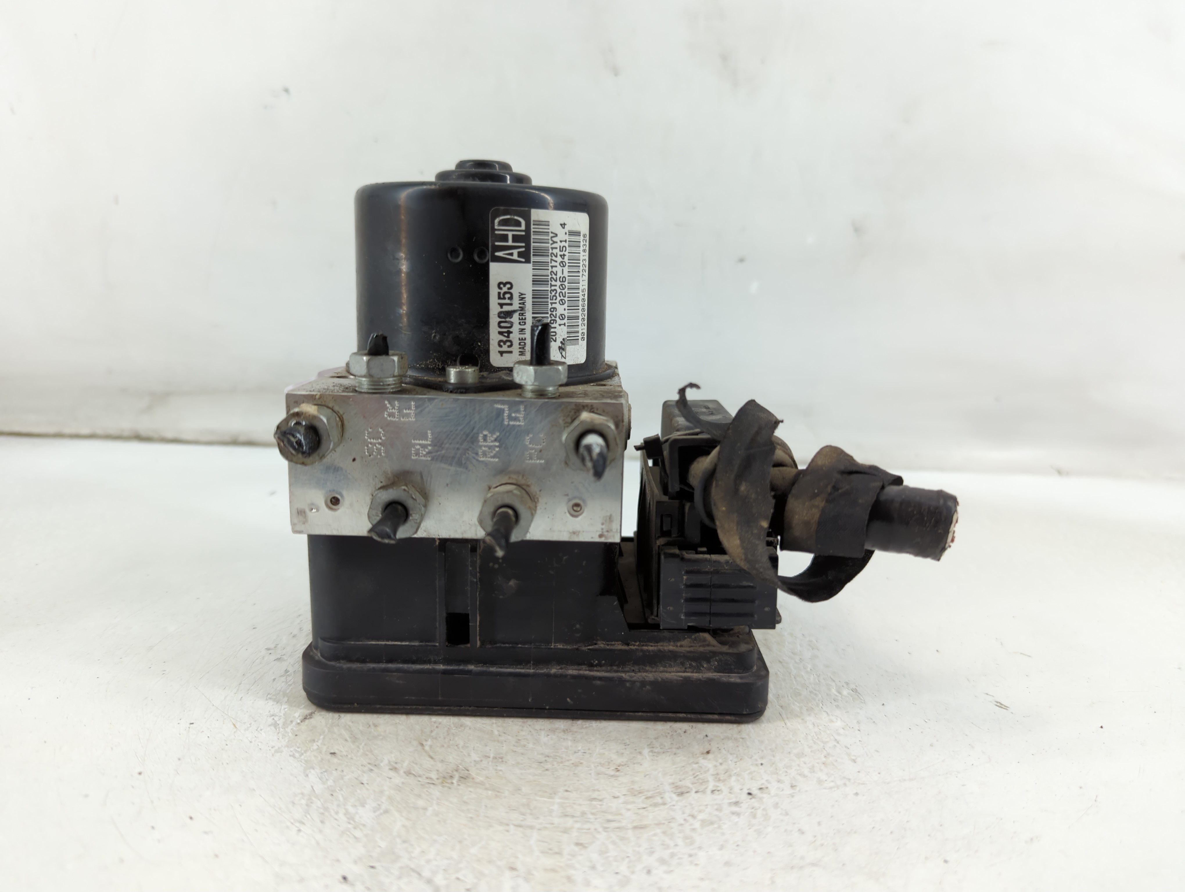 2012-2017 Buick Verano Abs Pump Control Module 904248 - Oemusedautoparts1.com