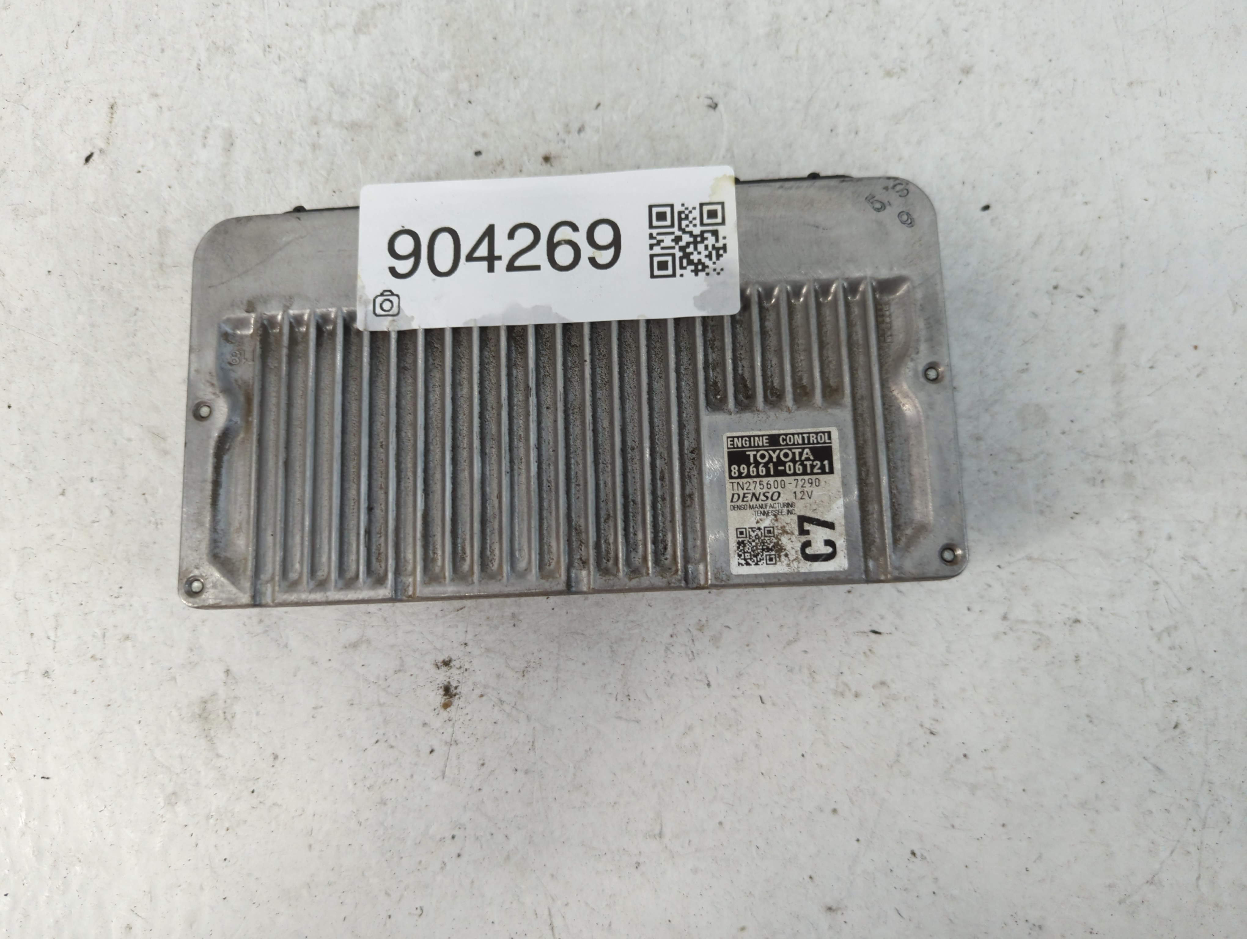 Picture of 2015-2015 Toyota Camry Engine Control Computer Ecu Pcm Ecm Pcu Oem 904269