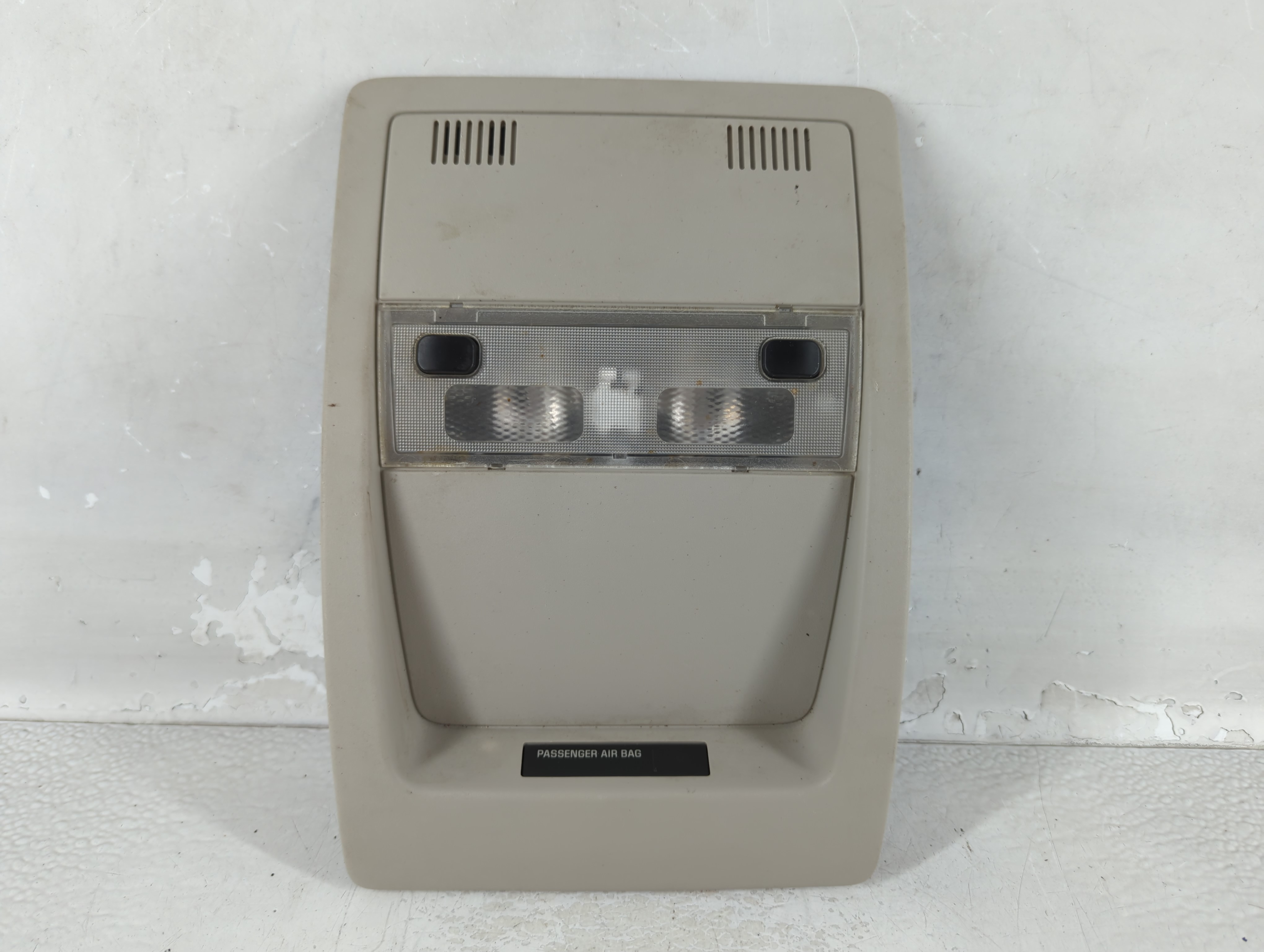 2007 Chevrolet Silverado 1500 Overhead Roof Console Interior Dome Light 904346 - Oemusedautoparts1.com