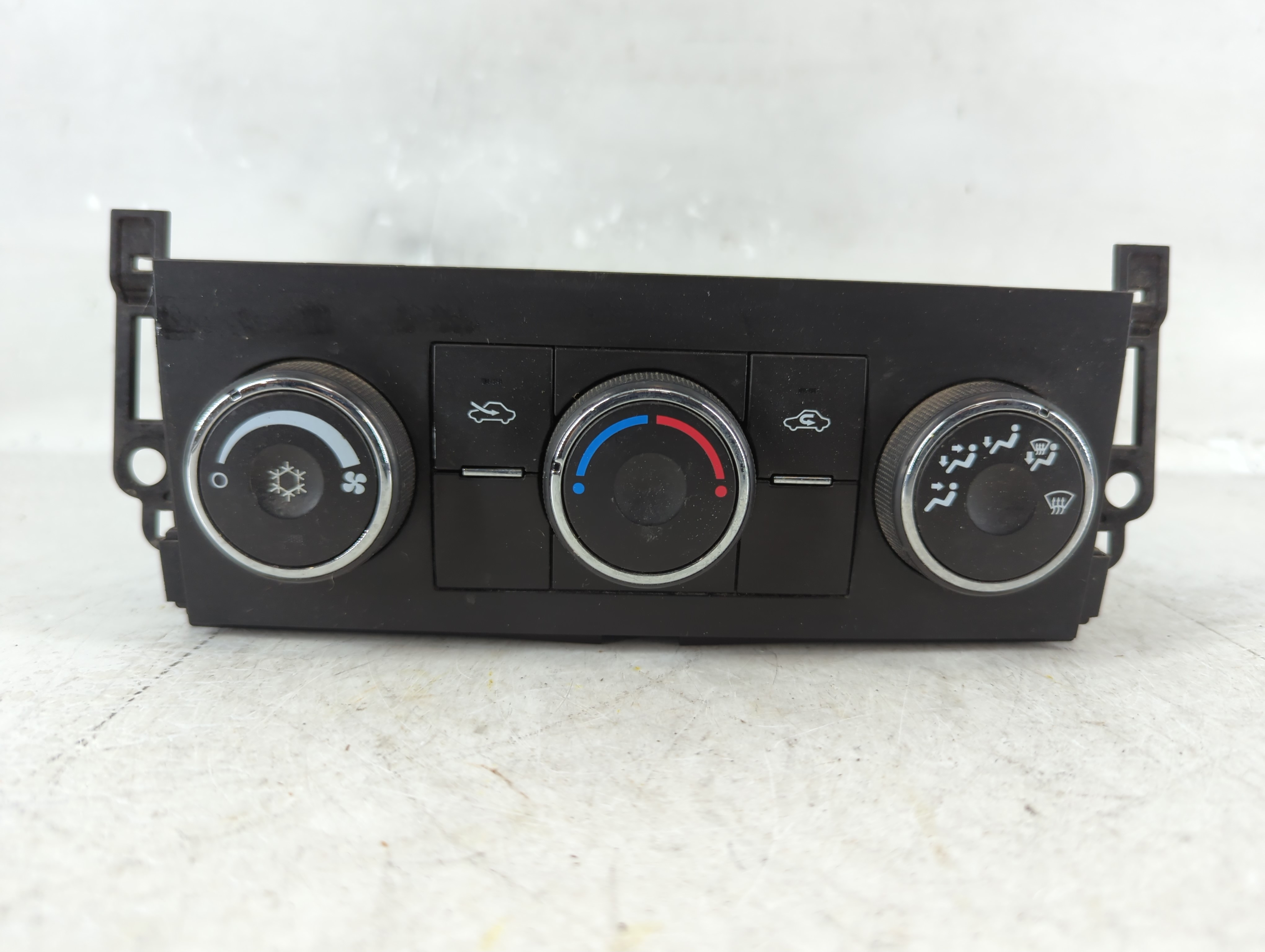 2007-2009 Chevrolet Silverado 1500 Ac Heater Climate Control 25901387 904458 - Oemusedautoparts1.com