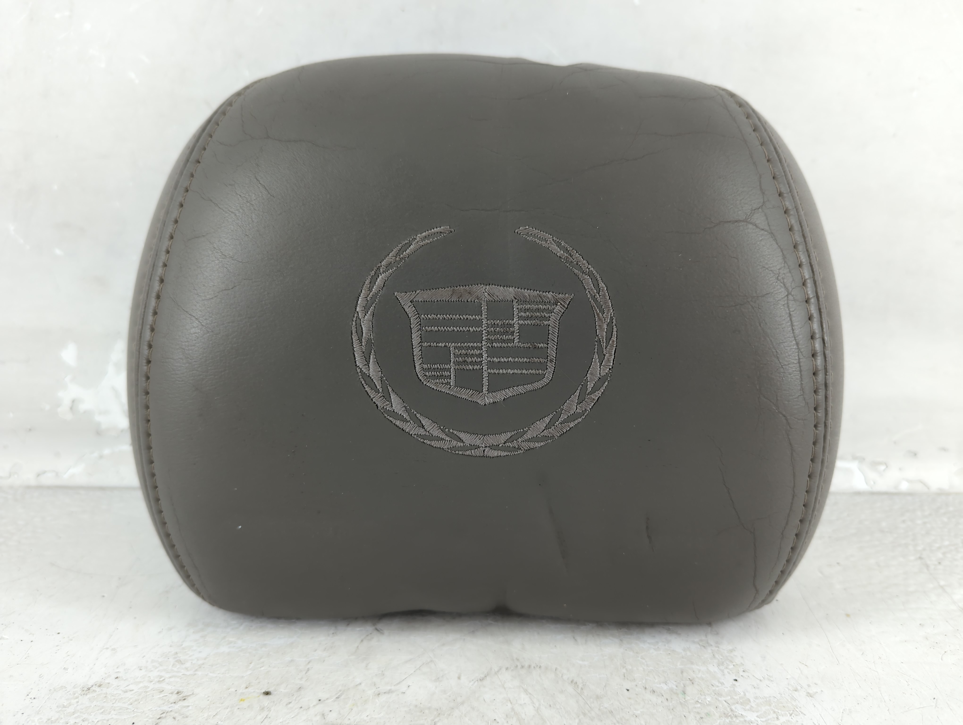 2003-2006 Cadillac Escalade Headrest Head Rest Rear Seat Dark Grey 904671 - Oemusedautoparts1.com