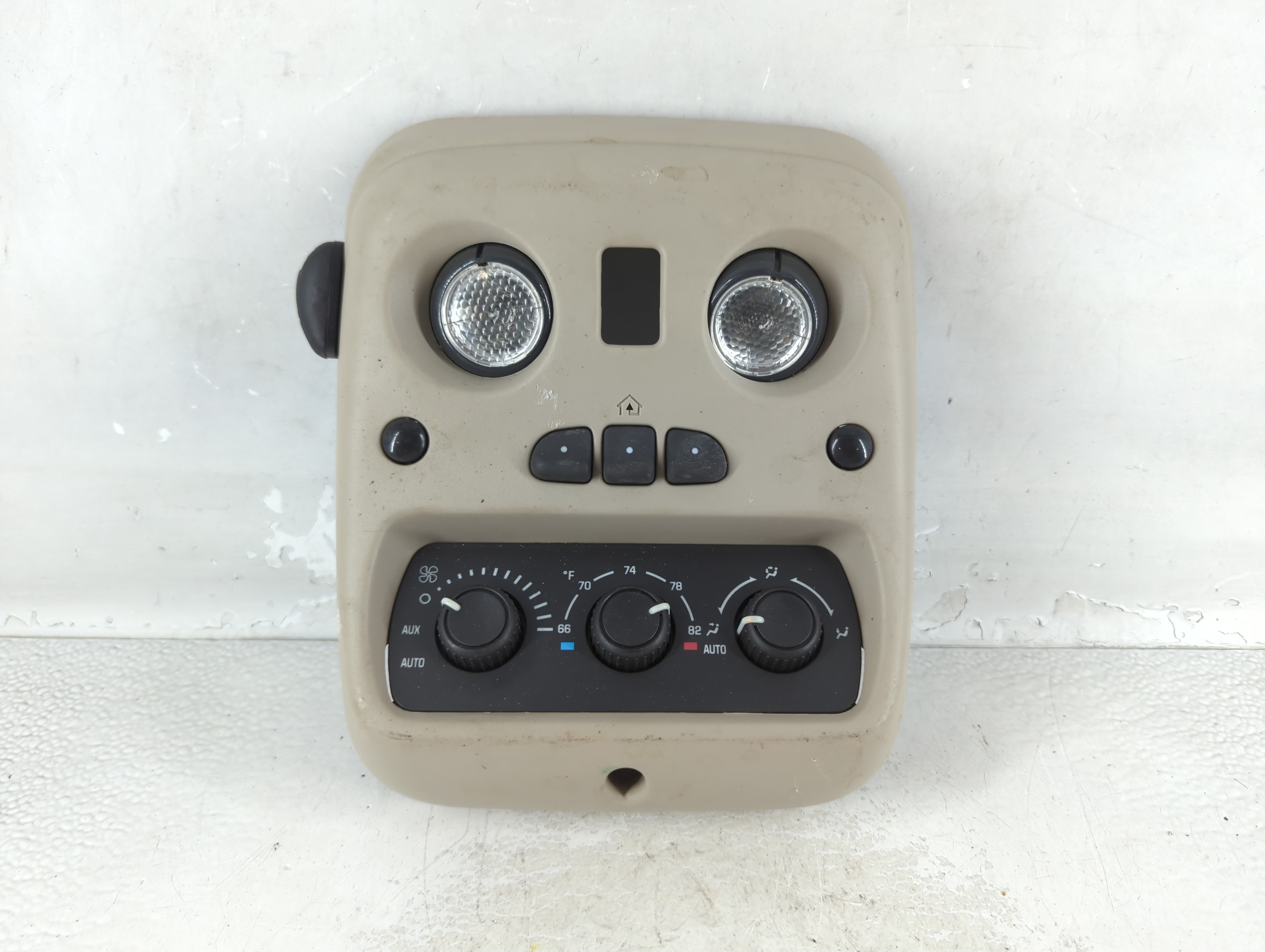2003-2006 Cadillac Escalade Overhead Roof Console Interior Dome Light 904730 - Oemusedautoparts1.com