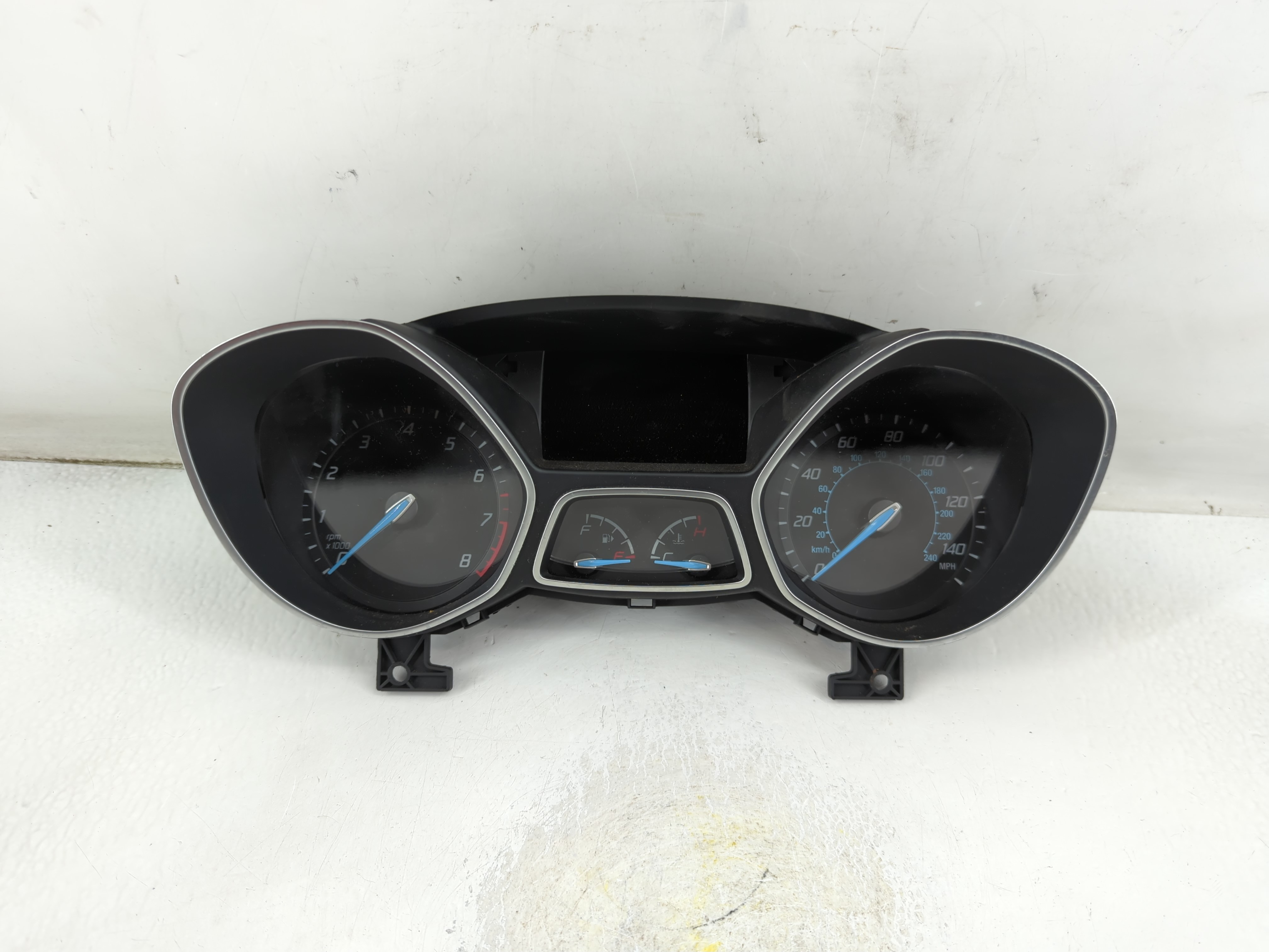 2013-2014 Ford Focus Speedometer Instrument Cluster Gauges Cm5t-10849-ctc 904977 - Oemusedautoparts1.com