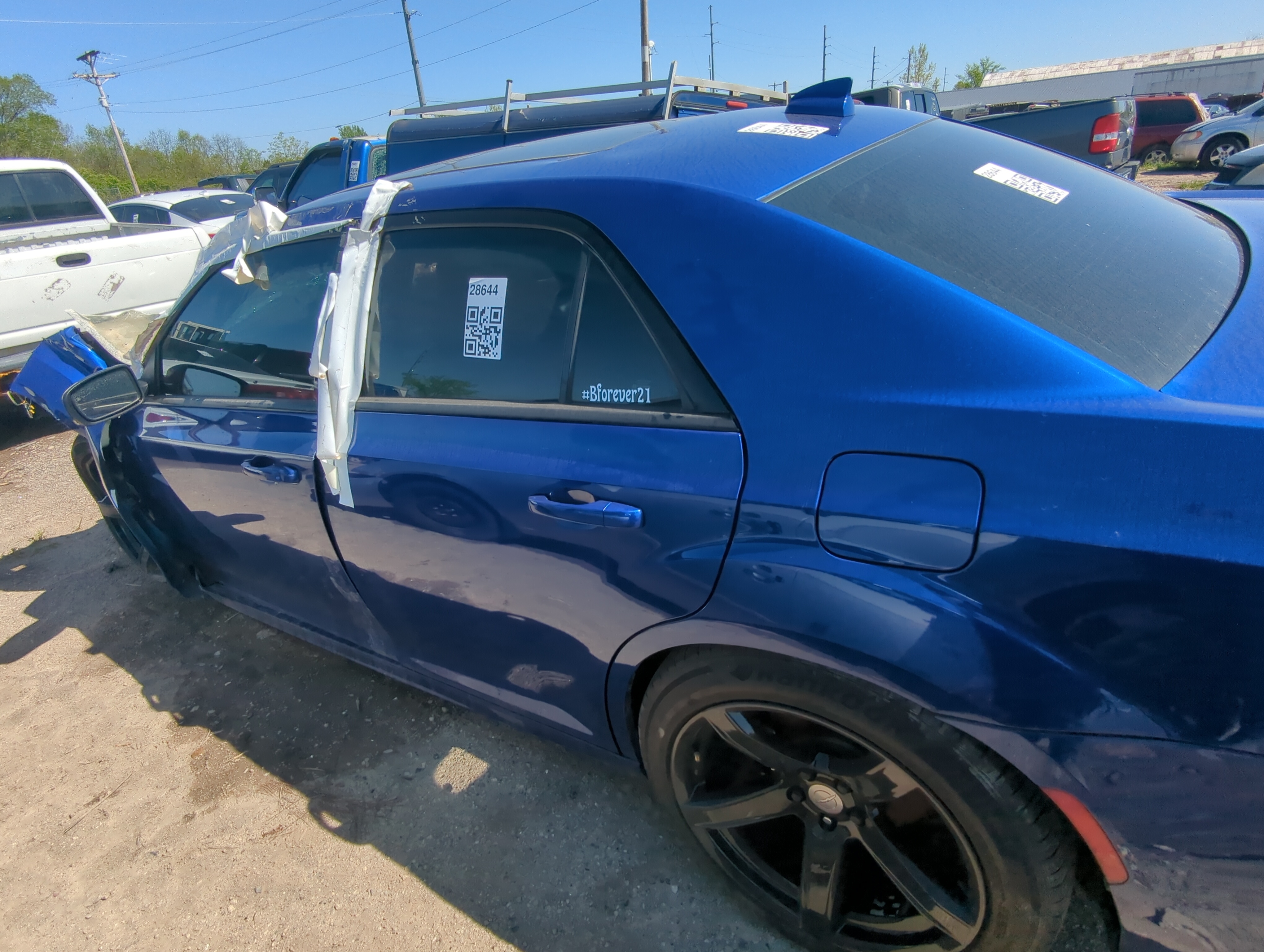 Picture of 2011-2022 Chrysler 300 Driver Rear Door Oem 905147
