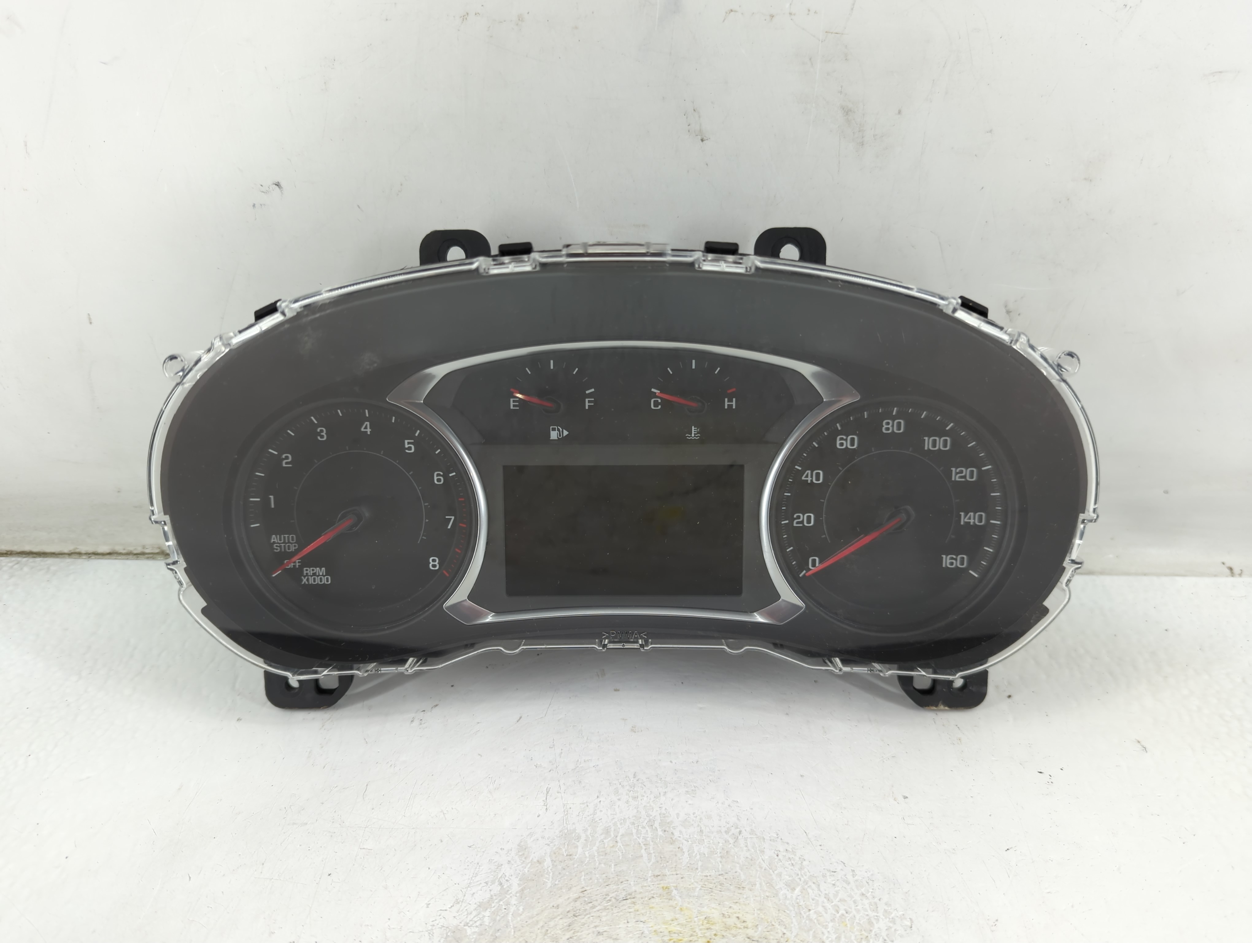 2017-2018 Chevrolet Malibu Speedometer Instrument Cluster Gauges 84444610 905380 - Oemusedautoparts1.com