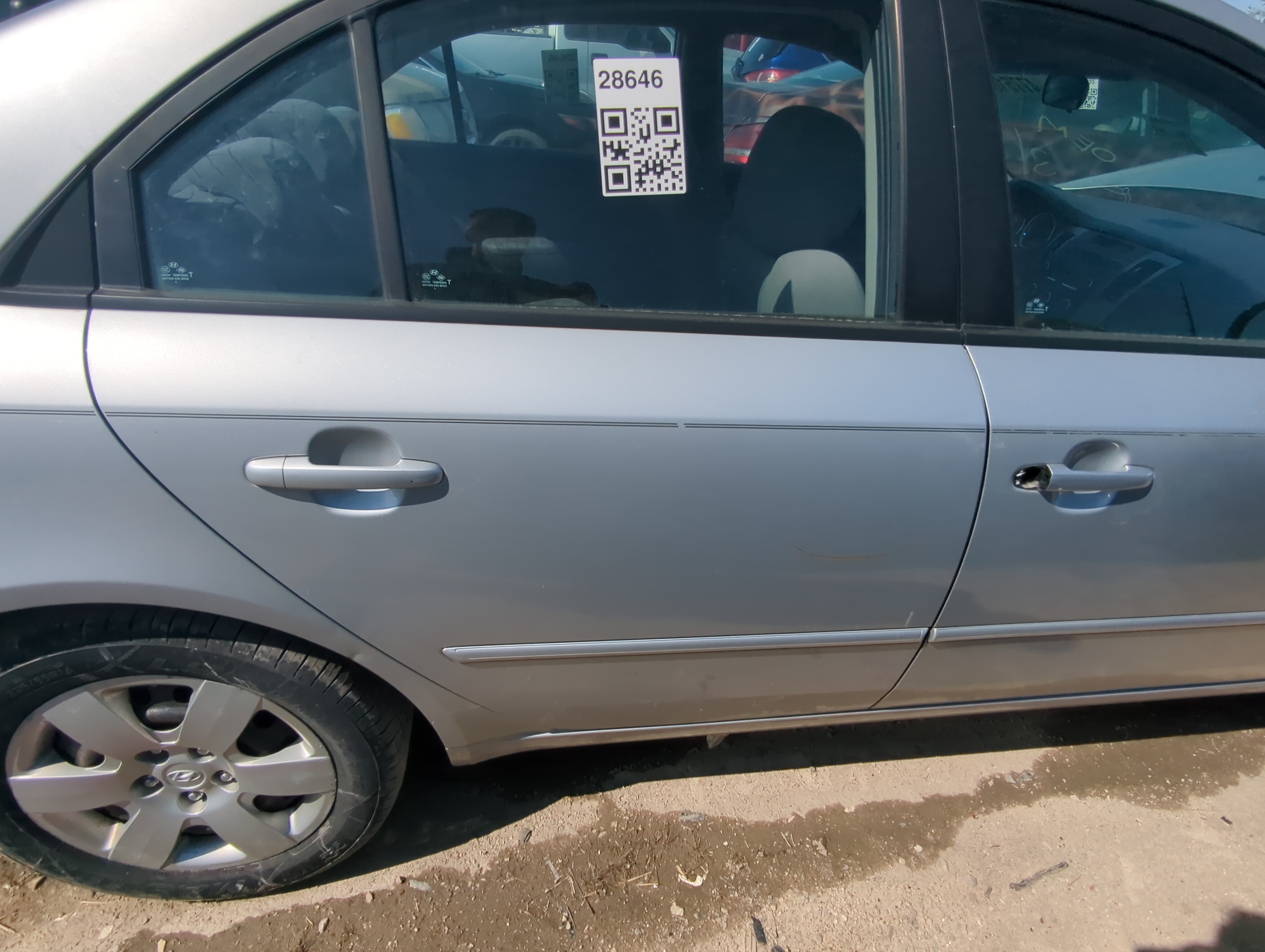 2006-2010 Hyundai Sonata Passenger Rear Door Oem 905558 - Oemusedautoparts1.com