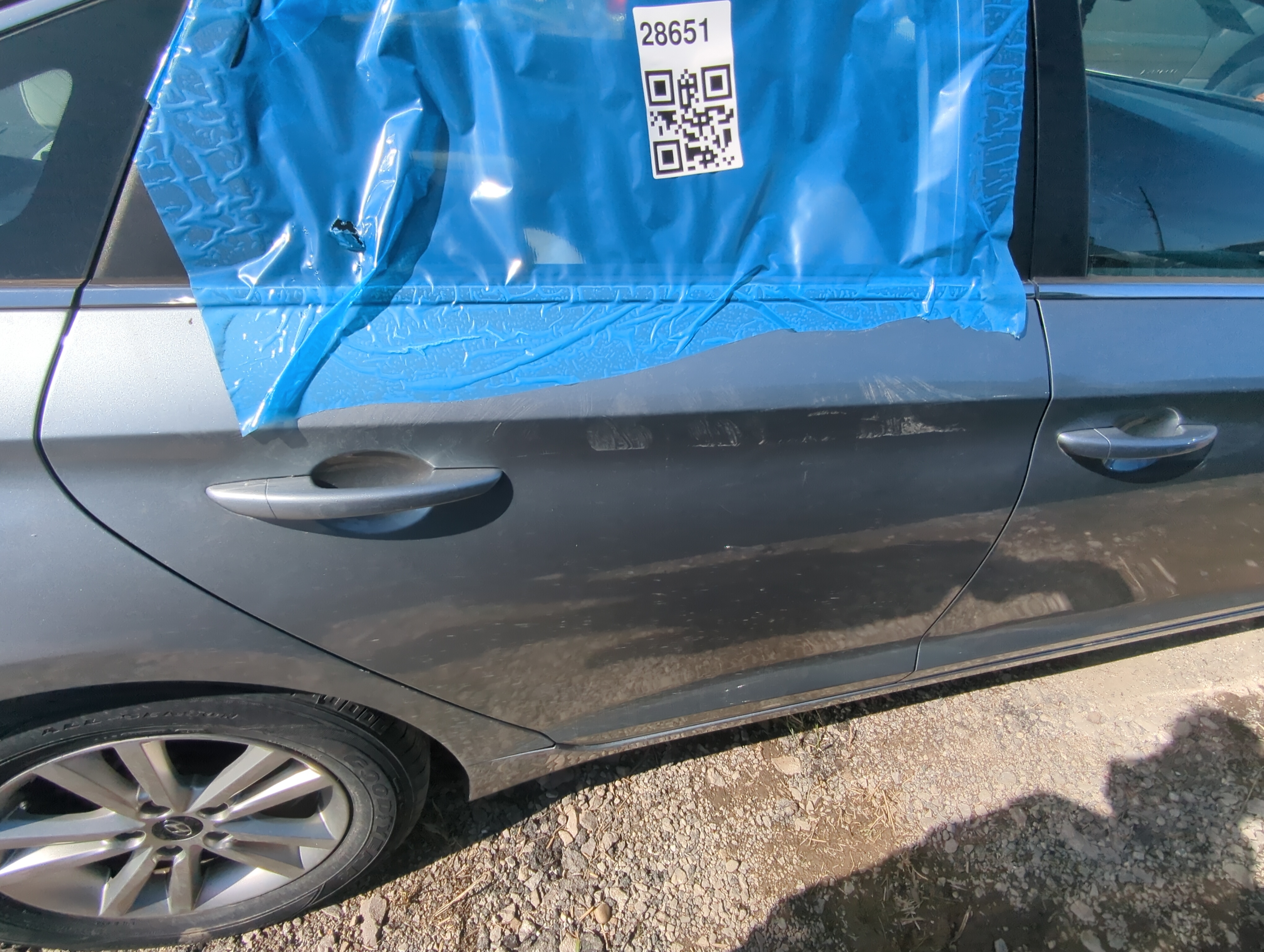 2015-2017 Hyundai Sonata Passenger Rear Door Oem 905681 - Oemusedautoparts1.com