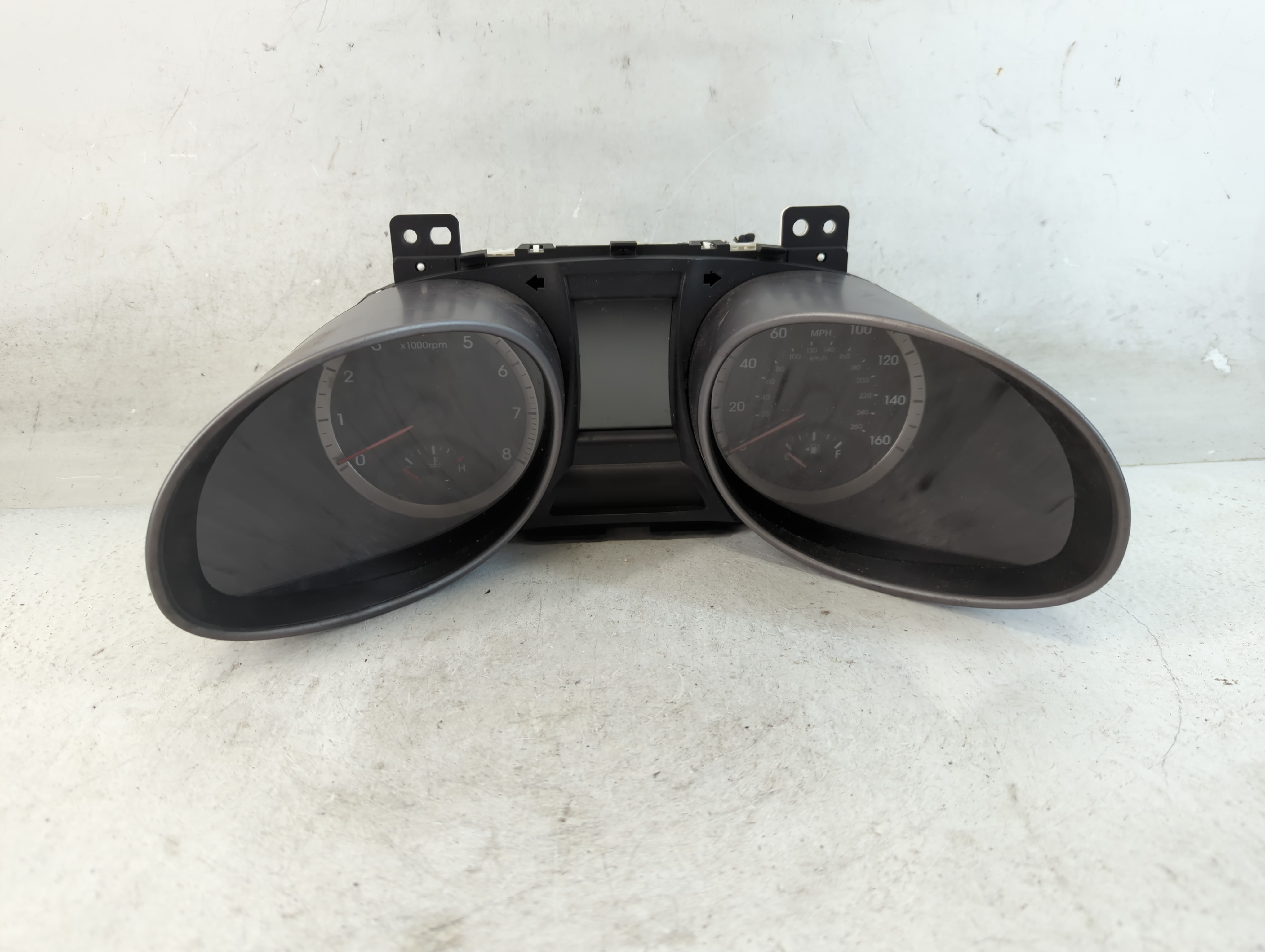 2013-2014 Hyundai Santa Fe Speedometer Instrument Cluster Gauges 905970 - Oemusedautoparts1.com