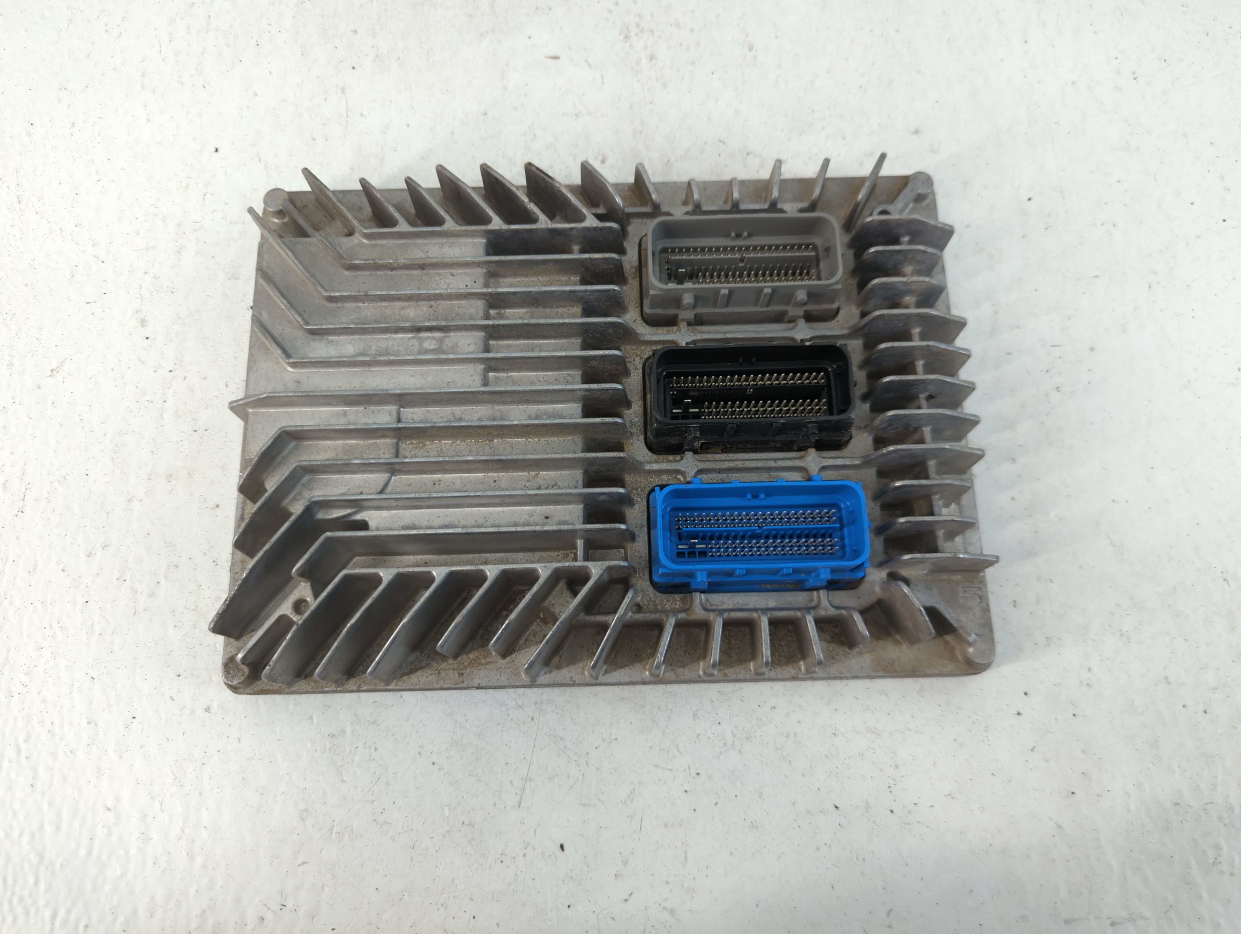 2012-2012 Chevrolet Equinox Engine Control Computer Ecu Pcm Ecm Pcu Oem 905973 - Oemusedautoparts1.com