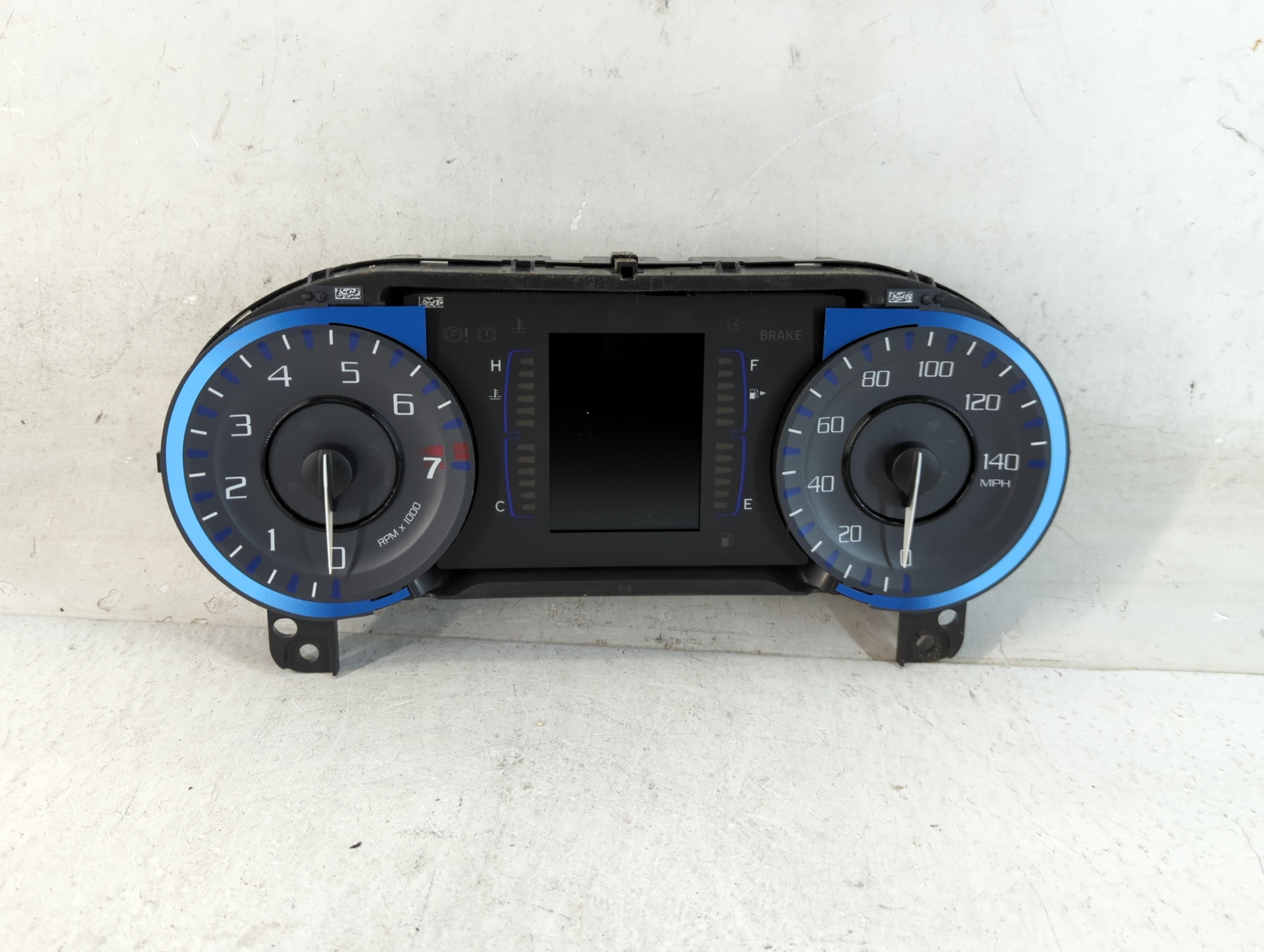 2015-2015 Chrysler 200 Speedometer Instrument Cluster Gauges P56054491ak 906001 - Oemusedautoparts1.com