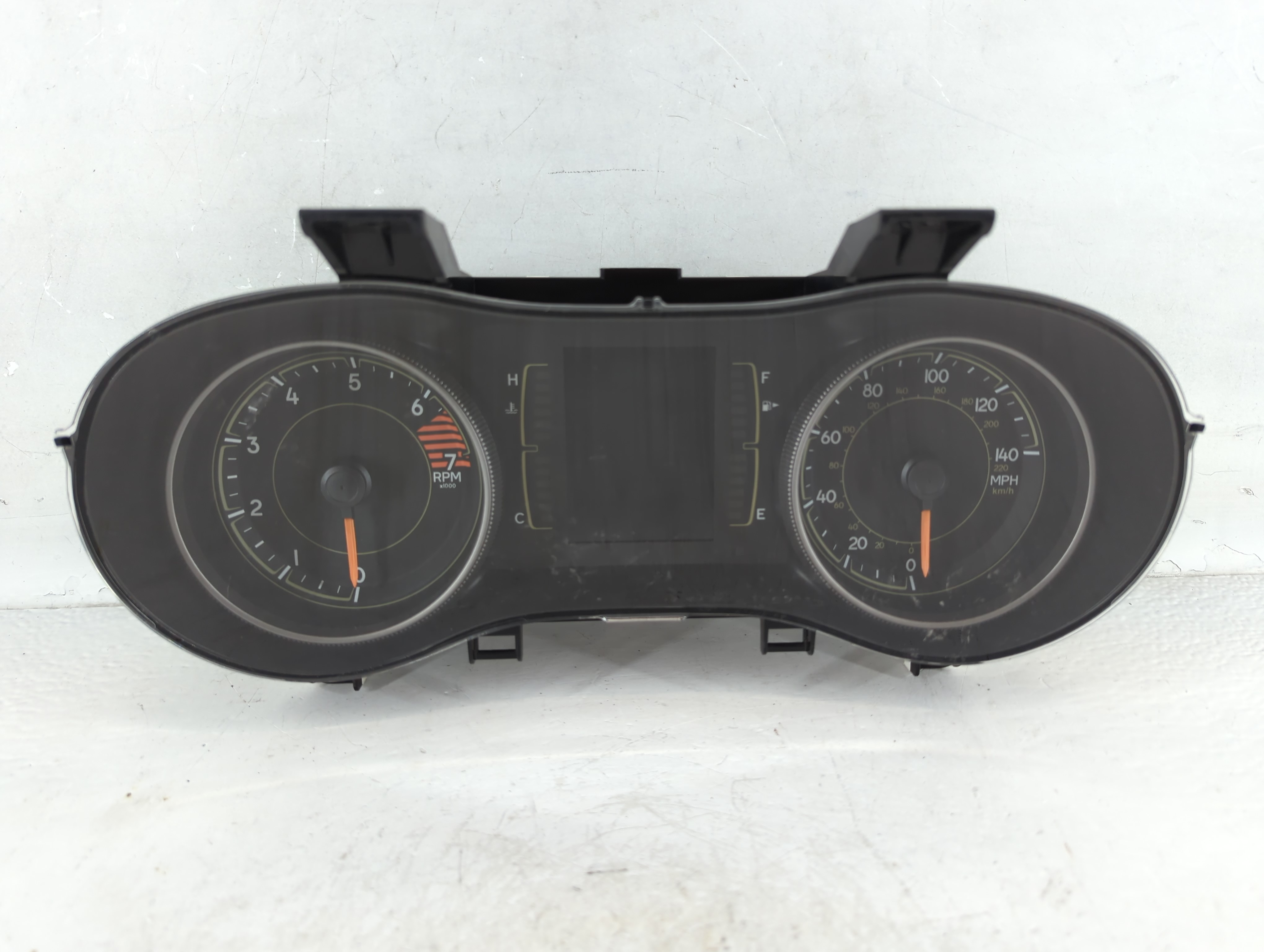2017-2018 Jeep Cherokee Speedometer Instrument Cluster Gauges P68309005ad 906005 - Oemusedautoparts1.com