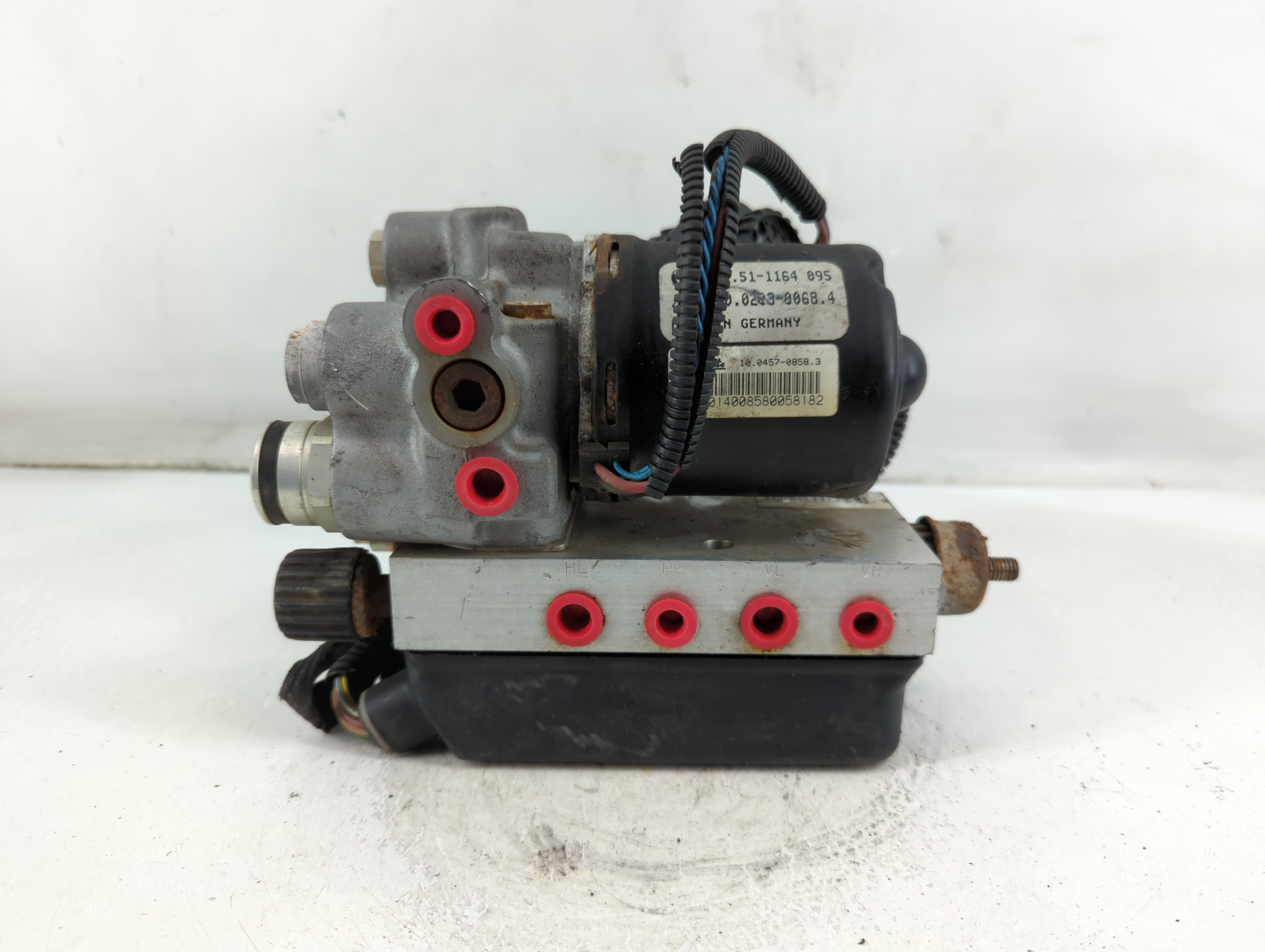 1997-1998 Bmw Z3 Abs Pump Control Module 906017 - Oemusedautoparts1.com