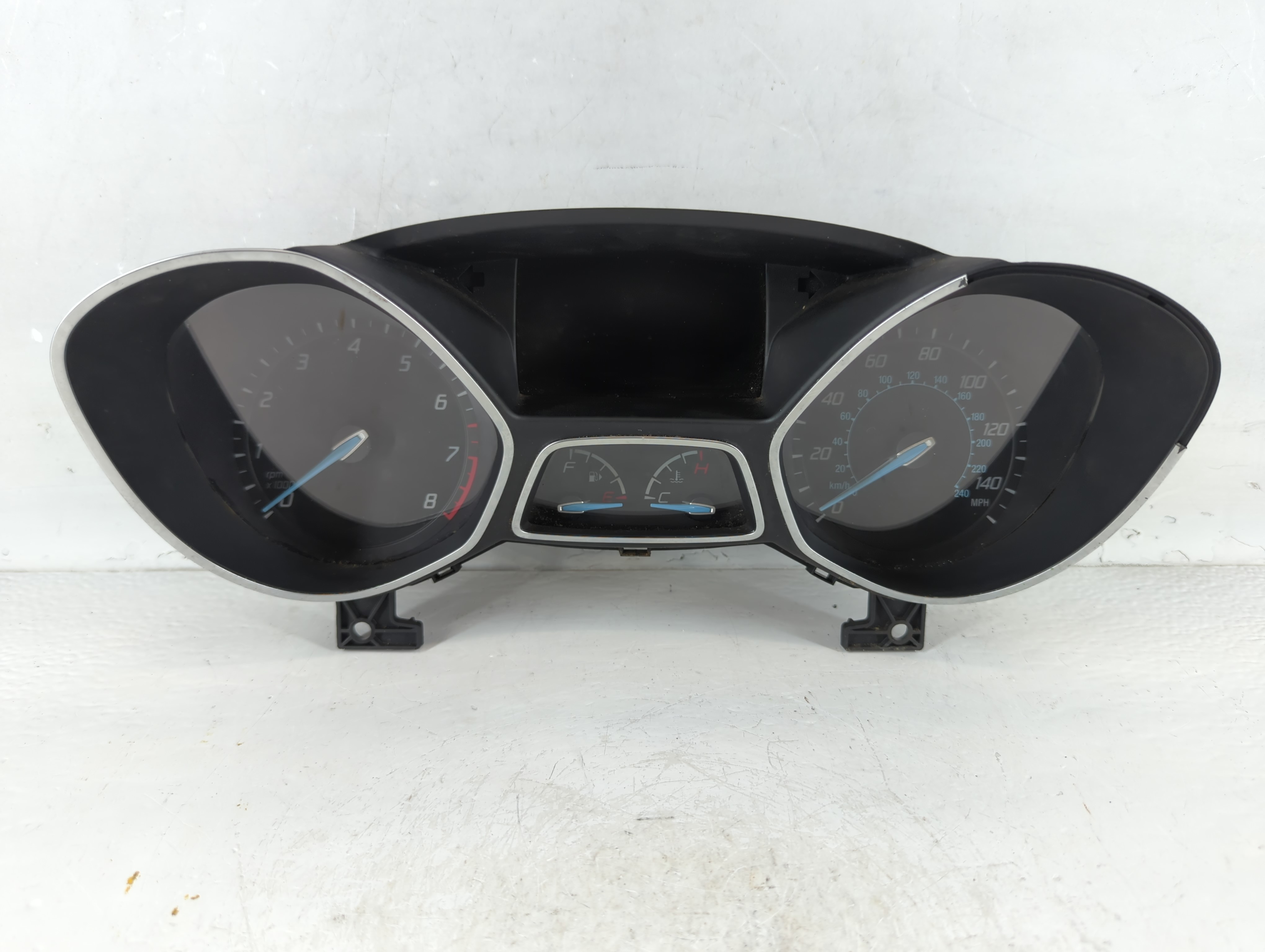 2013-2014 Ford Focus Speedometer Instrument Cluster Gauges Cm5t-10849-ctc 906207 - Oemusedautoparts1.com