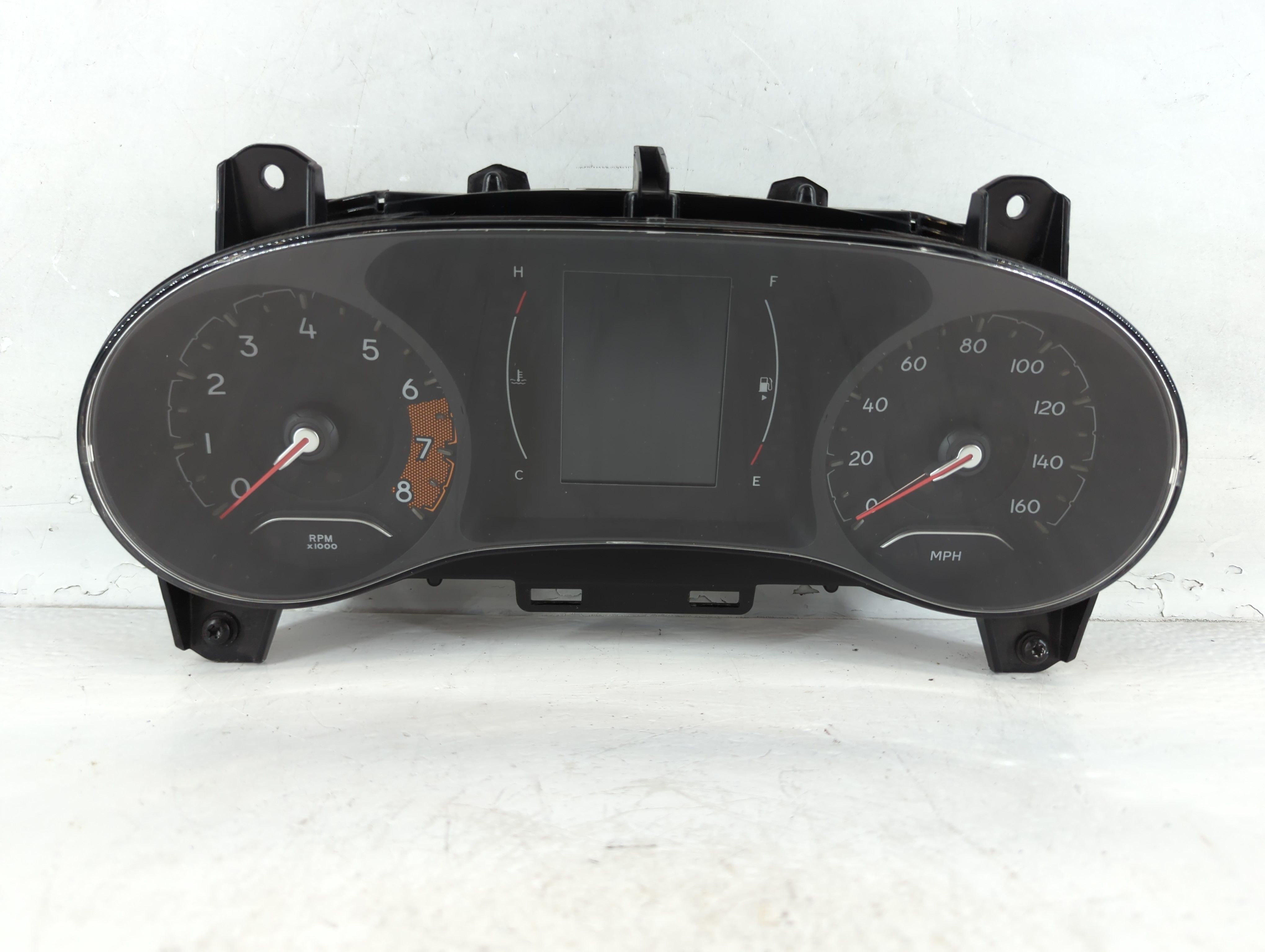 2018 Jeep Compass Speedometer Instrument Cluster Gauges 6qr59dx9ab 906240 - Oemusedautoparts1.com