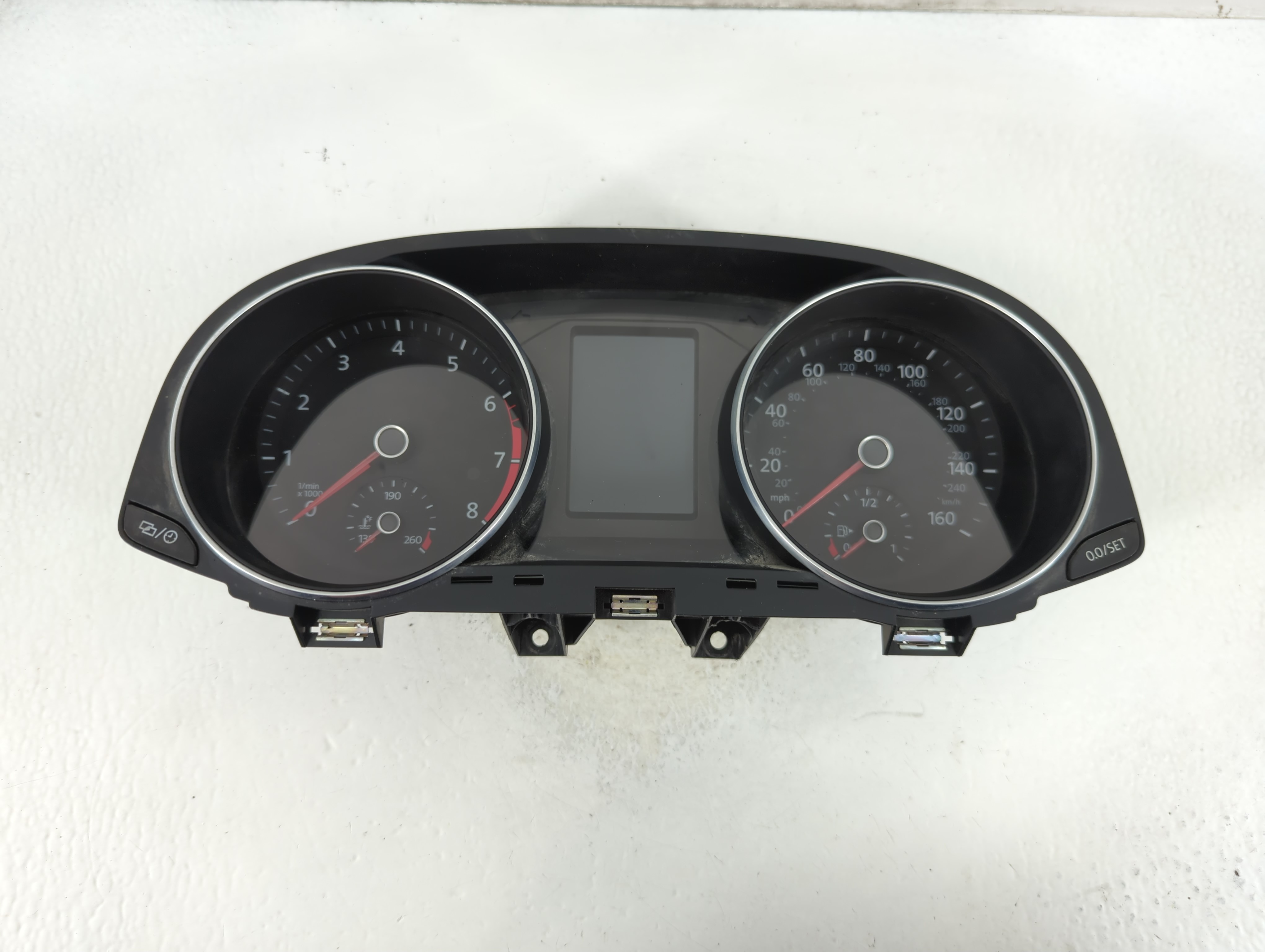 2016-2019 Volkswagen Passat Speedometer Instrument Cluster Gauges 906277 - Oemusedautoparts1.com
