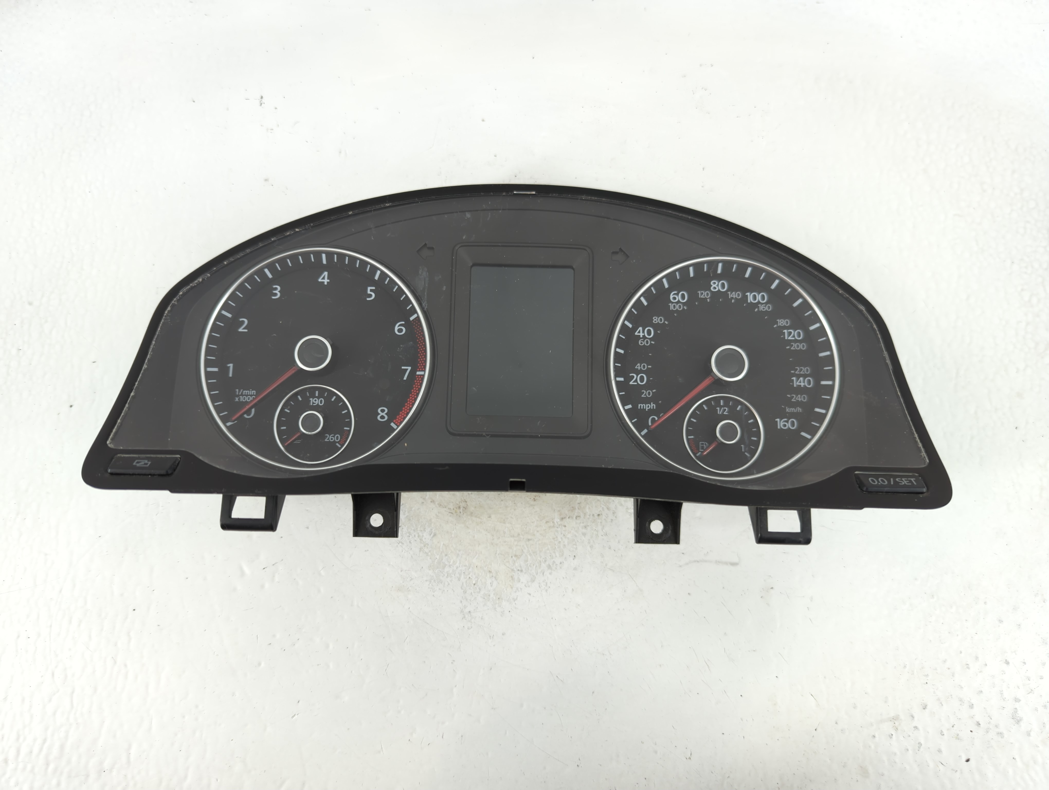 2012-2012 Volkswagen Eos Speedometer Instrument Cluster Gauges 906302 - Oemusedautoparts1.com