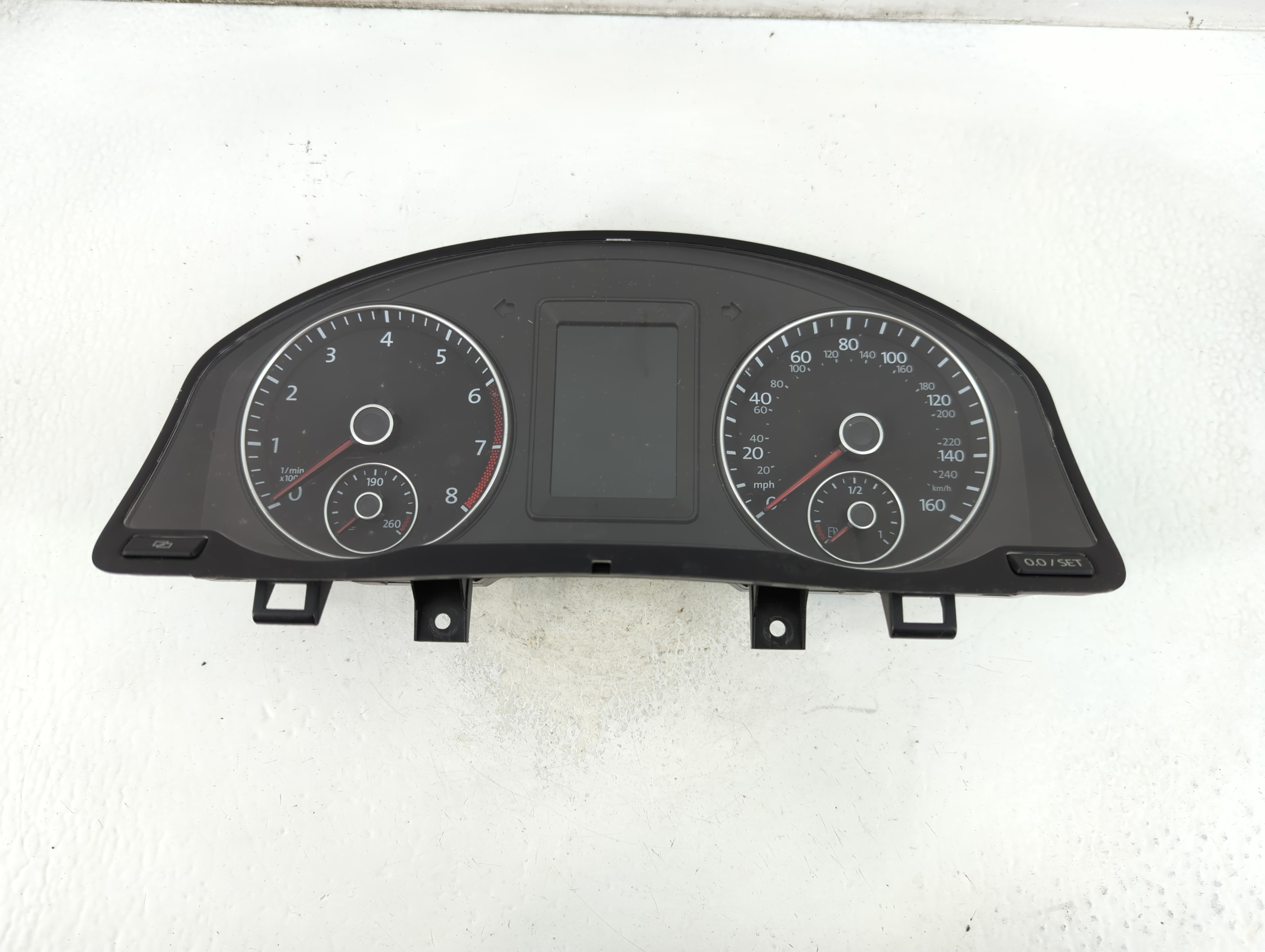 2012-2012 Volkswagen Eos Speedometer Instrument Cluster Gauges 906357 - Oemusedautoparts1.com