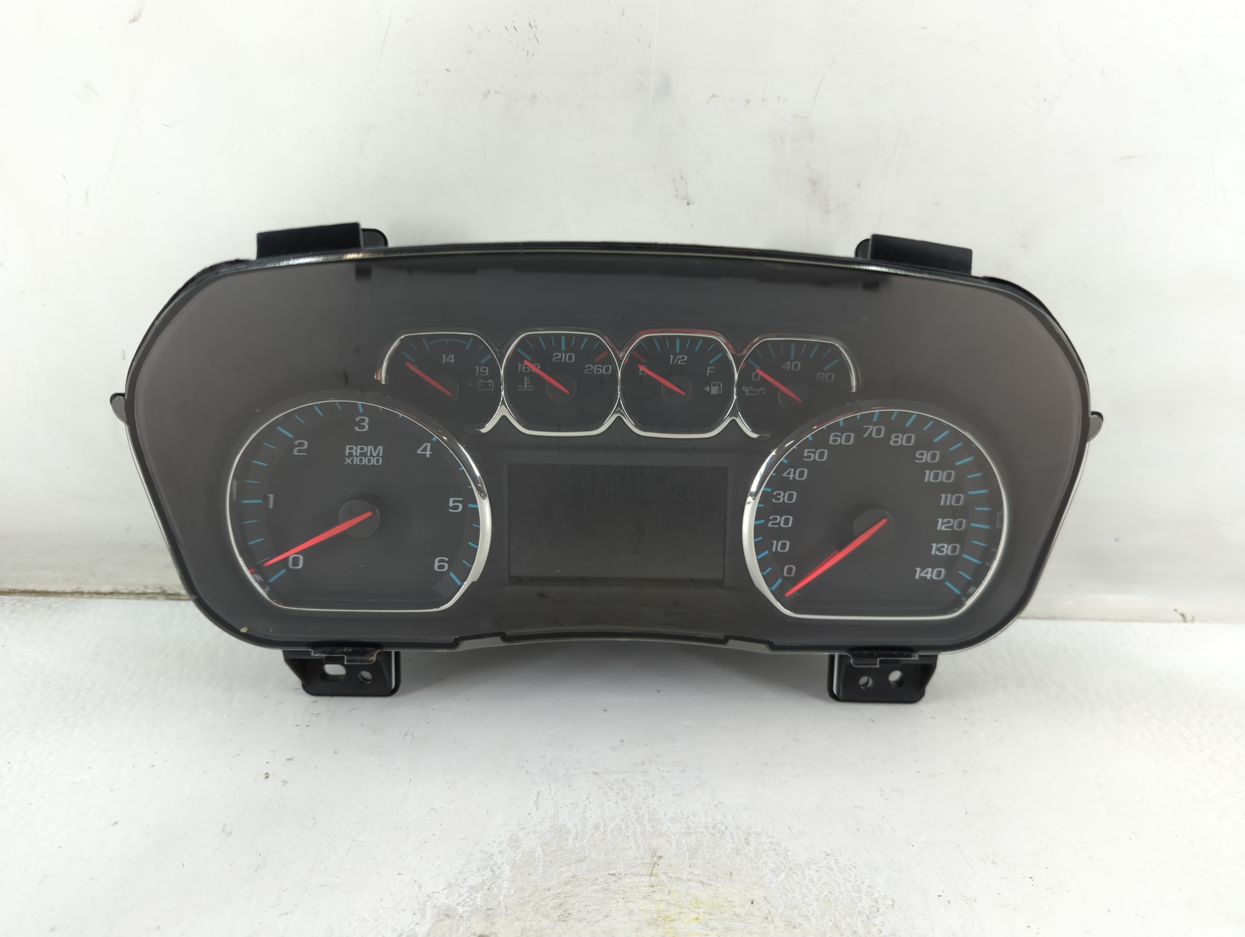 2017-2017 Chevrolet Tahoe Speedometer Instrument Cluster Gauges 23391248 906360 - Oemusedautoparts1.com