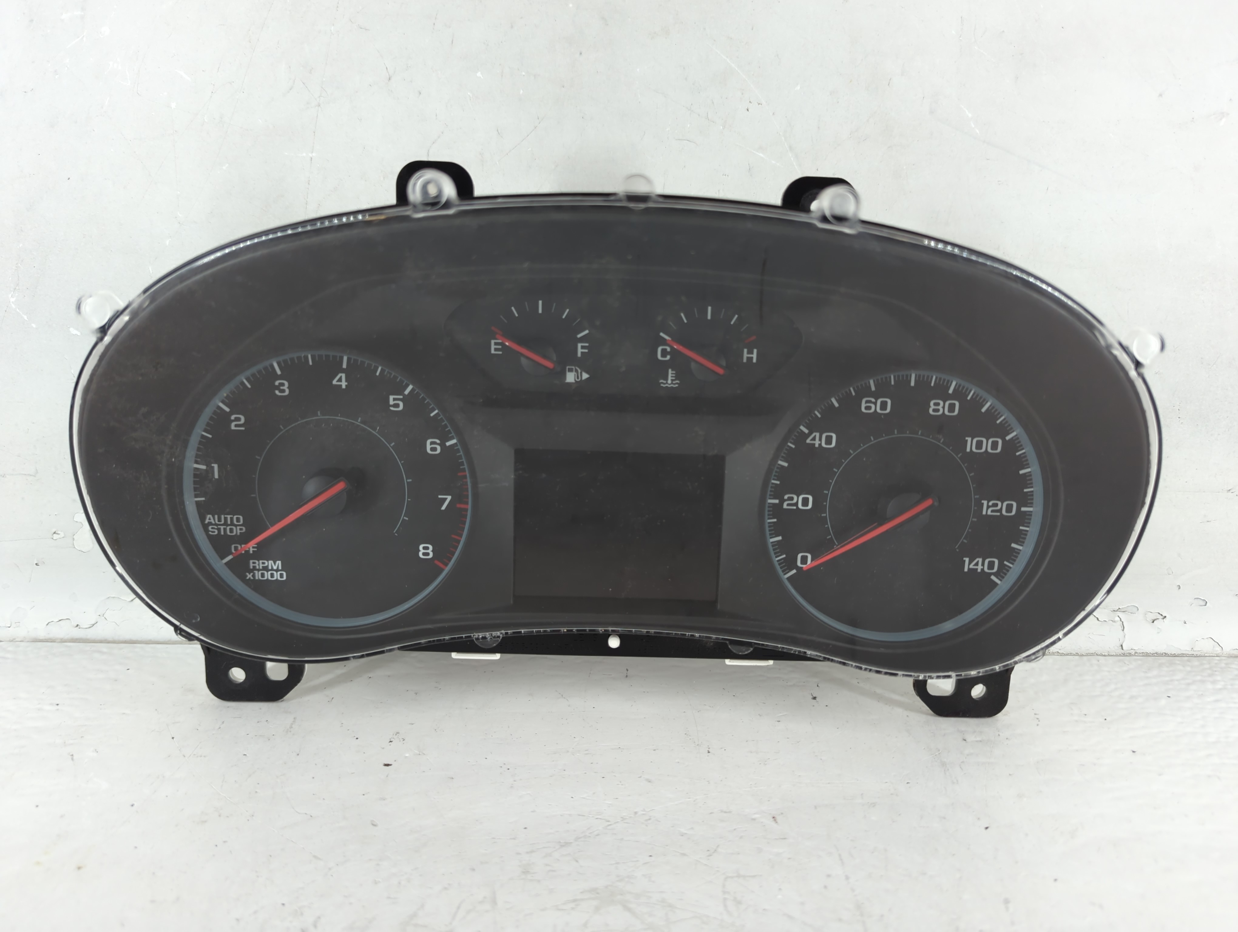 2017-2018 Chevrolet Malibu Speedometer Instrument Cluster Gauges 906572 - Oemusedautoparts1.com