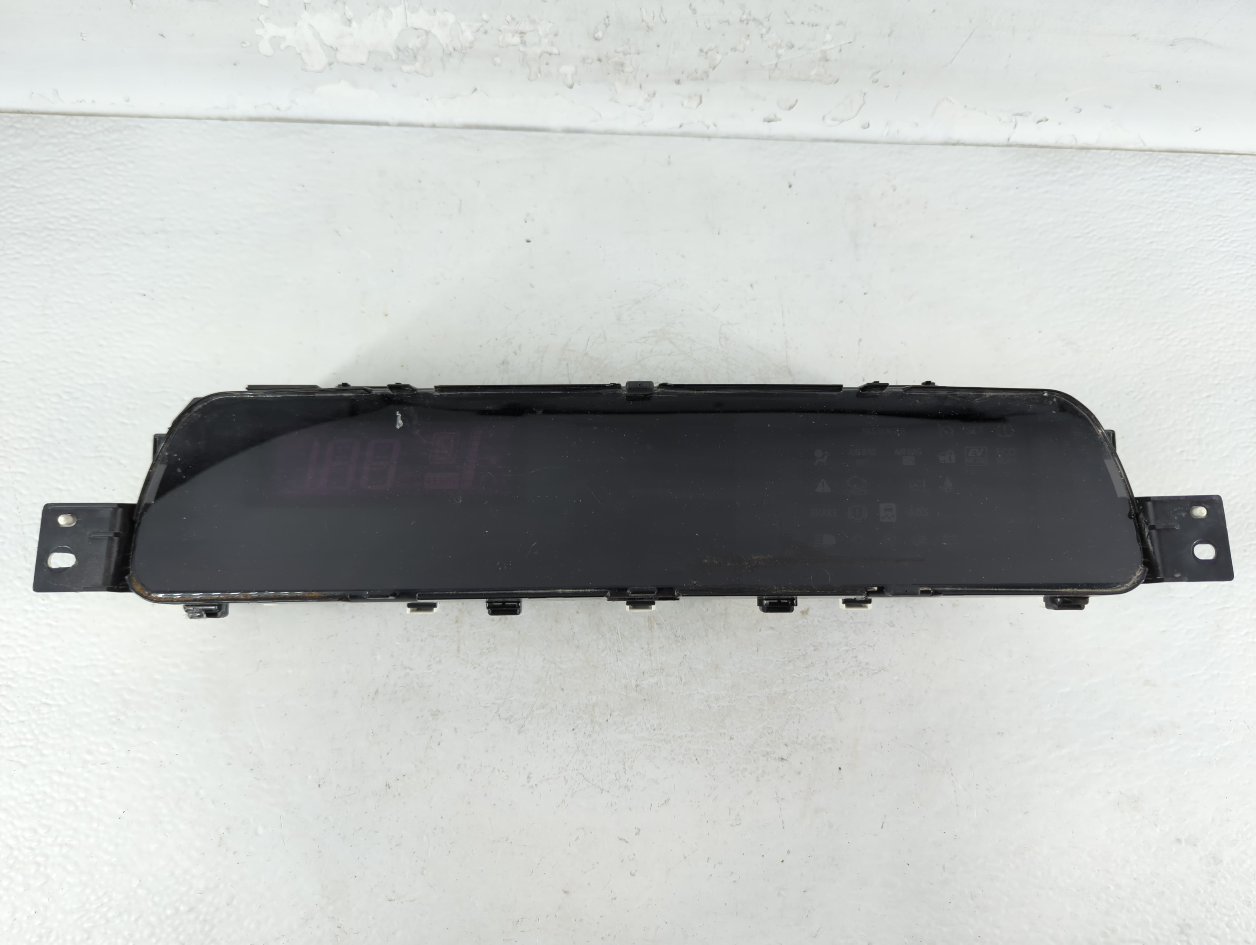 2014-2014 Toyota Prius C Speedometer Instrument Cluster Gauges 906577 - Oemusedautoparts1.com