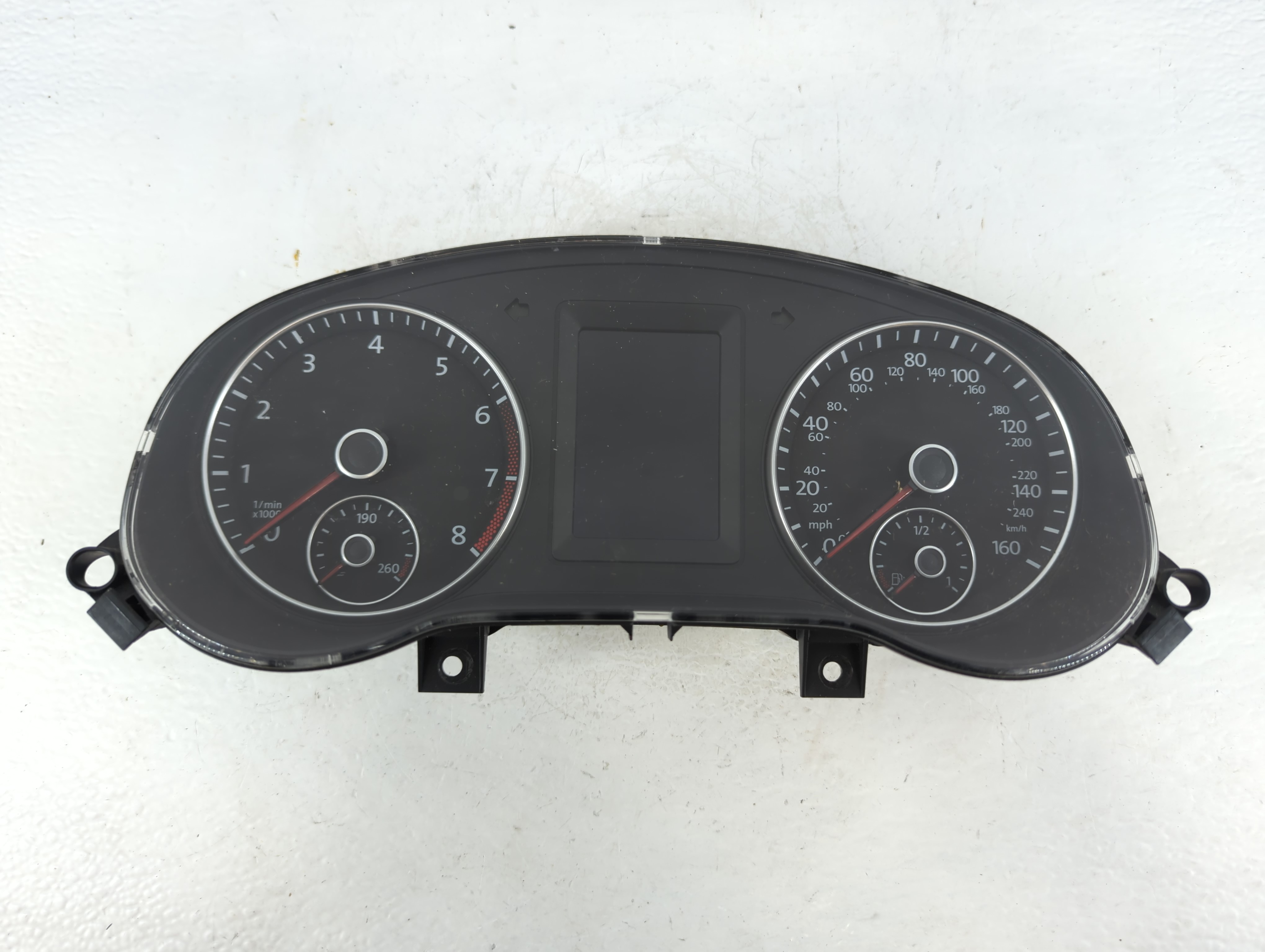 Picture of 2014-2014 Volkswagen Jetta Speedometer Instrument Cluster Gauges 906581