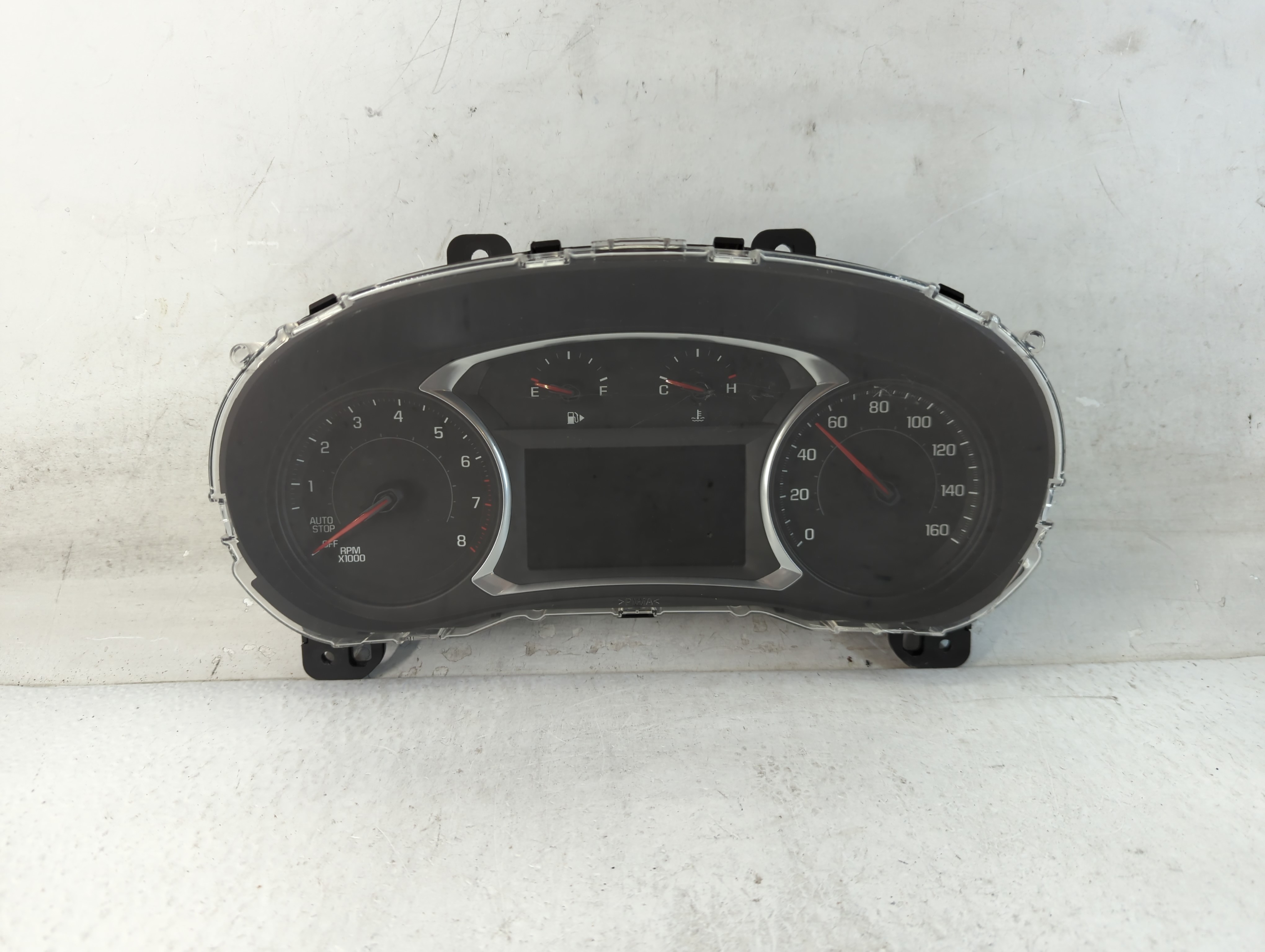 2016-2016 Chevrolet Malibu Speedometer Instrument Cluster Gauges 84031638 906629 - Oemusedautoparts1.com