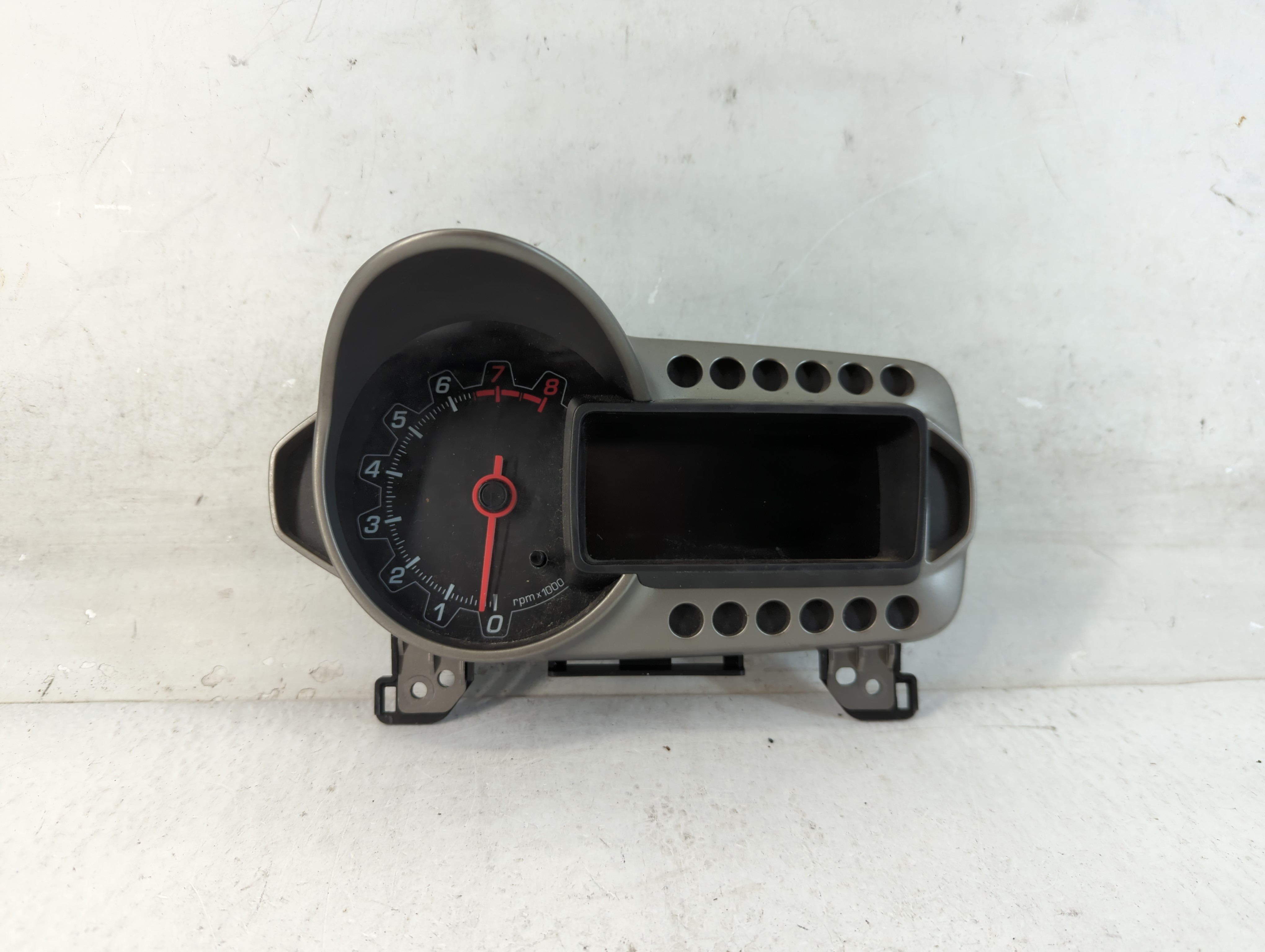 2015-2016 Chevrolet Sonic Speedometer Instrument Cluster Gauges 94532554 906649 - Oemusedautoparts1.com