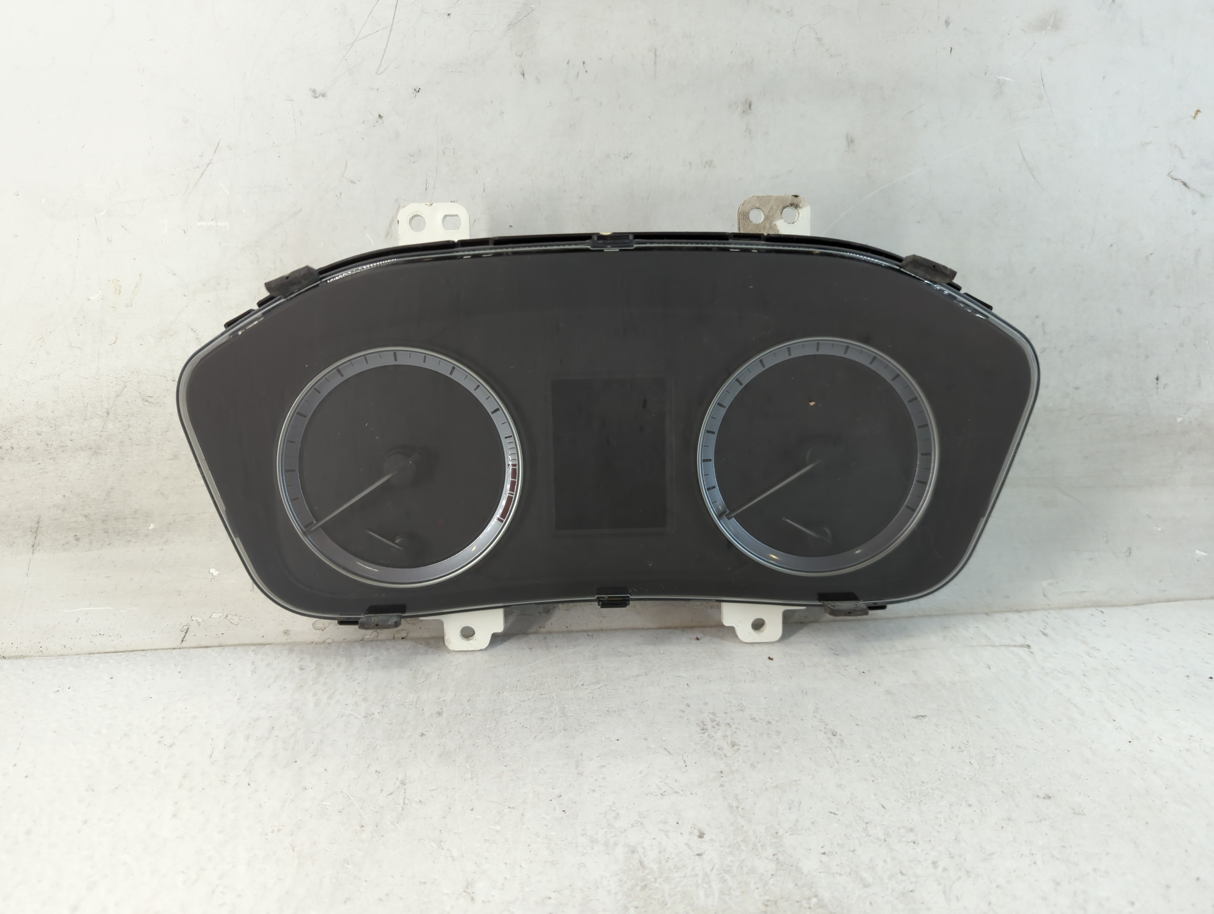 2018-2018 Hyundai Sonata Speedometer Instrument Cluster Gauges 906661 - Oemusedautoparts1.com