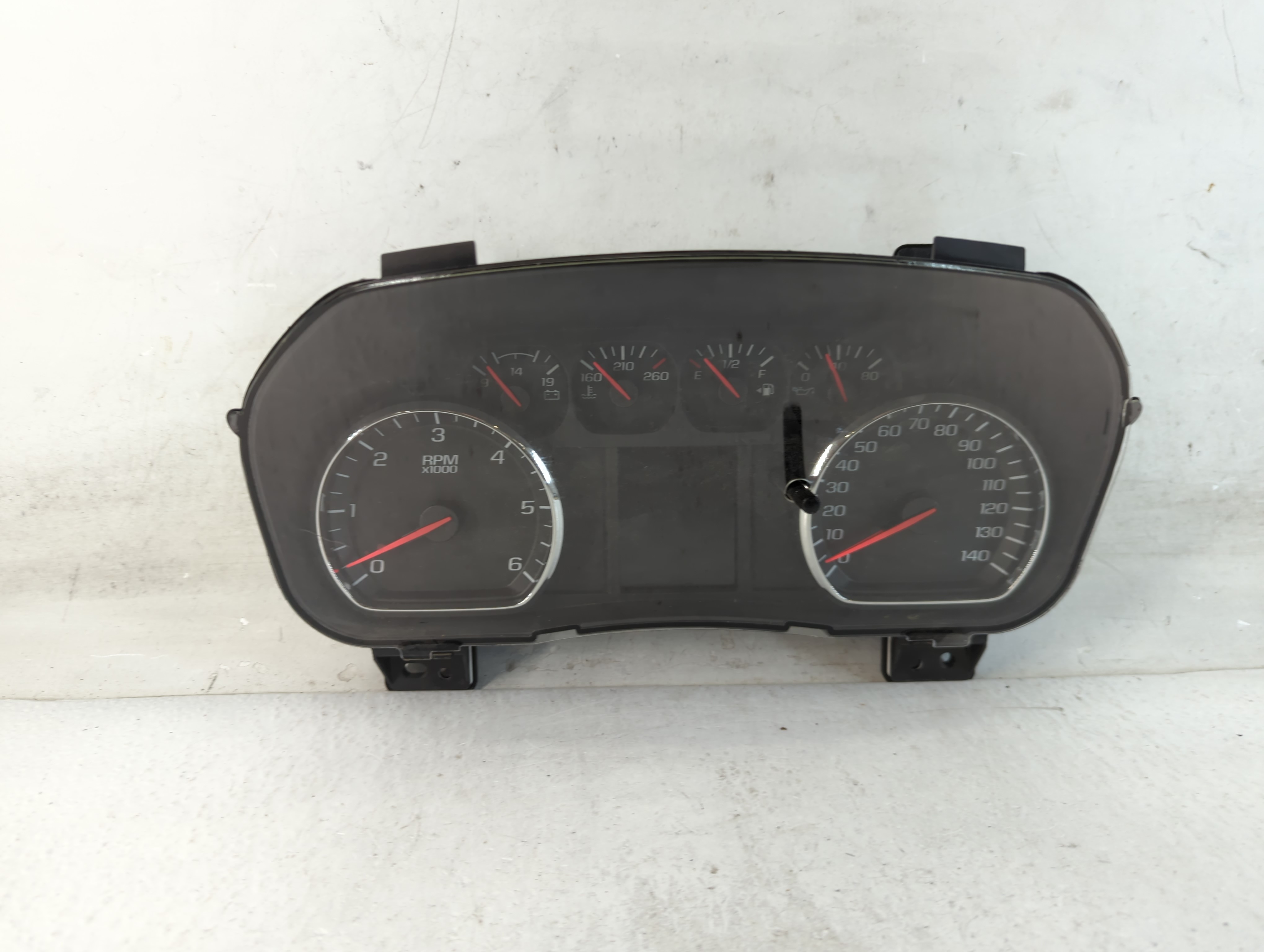 2016-2016 Chevrolet Silverado 1500 Speedometer Instrument Cluster Gauges 906673 - Oemusedautoparts1.com