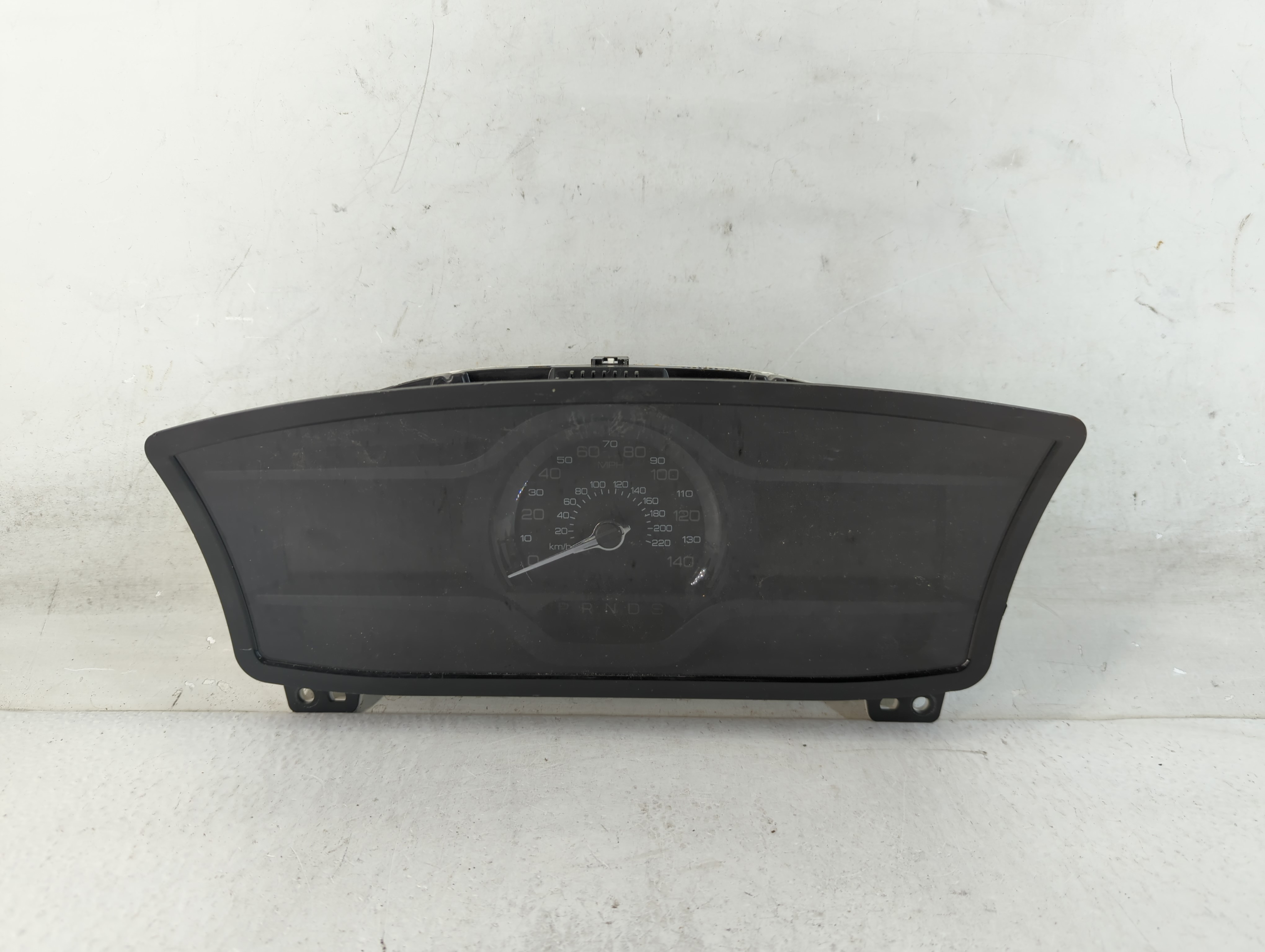 2013-2013 Lincoln Mks Speedometer Instrument Cluster Gauges Da5t-10849-ak 906675 - Oemusedautoparts1.com