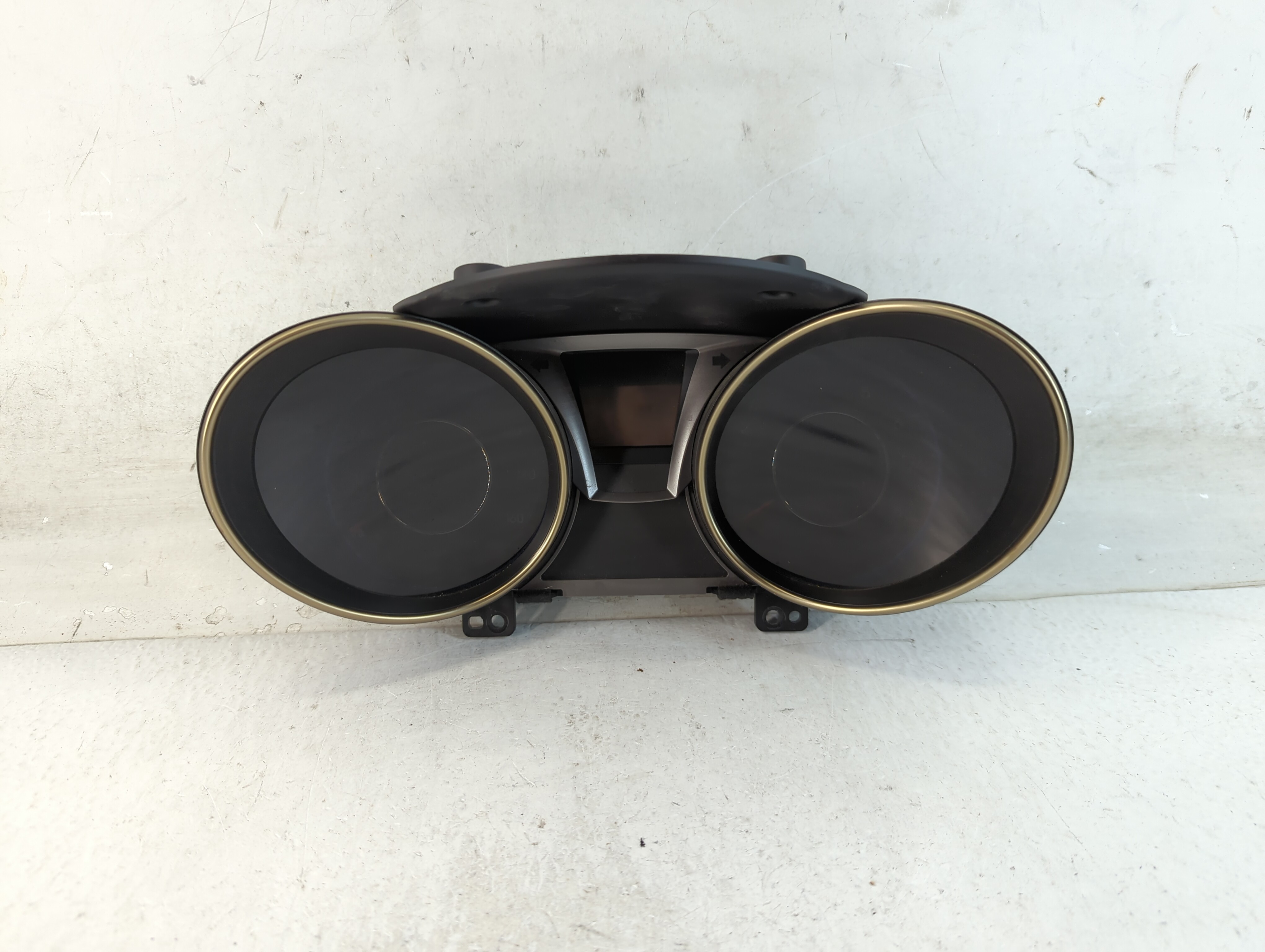 2013-2013 Hyundai Genesis Speedometer Instrument Cluster Gauges 906676 - Oemusedautoparts1.com
