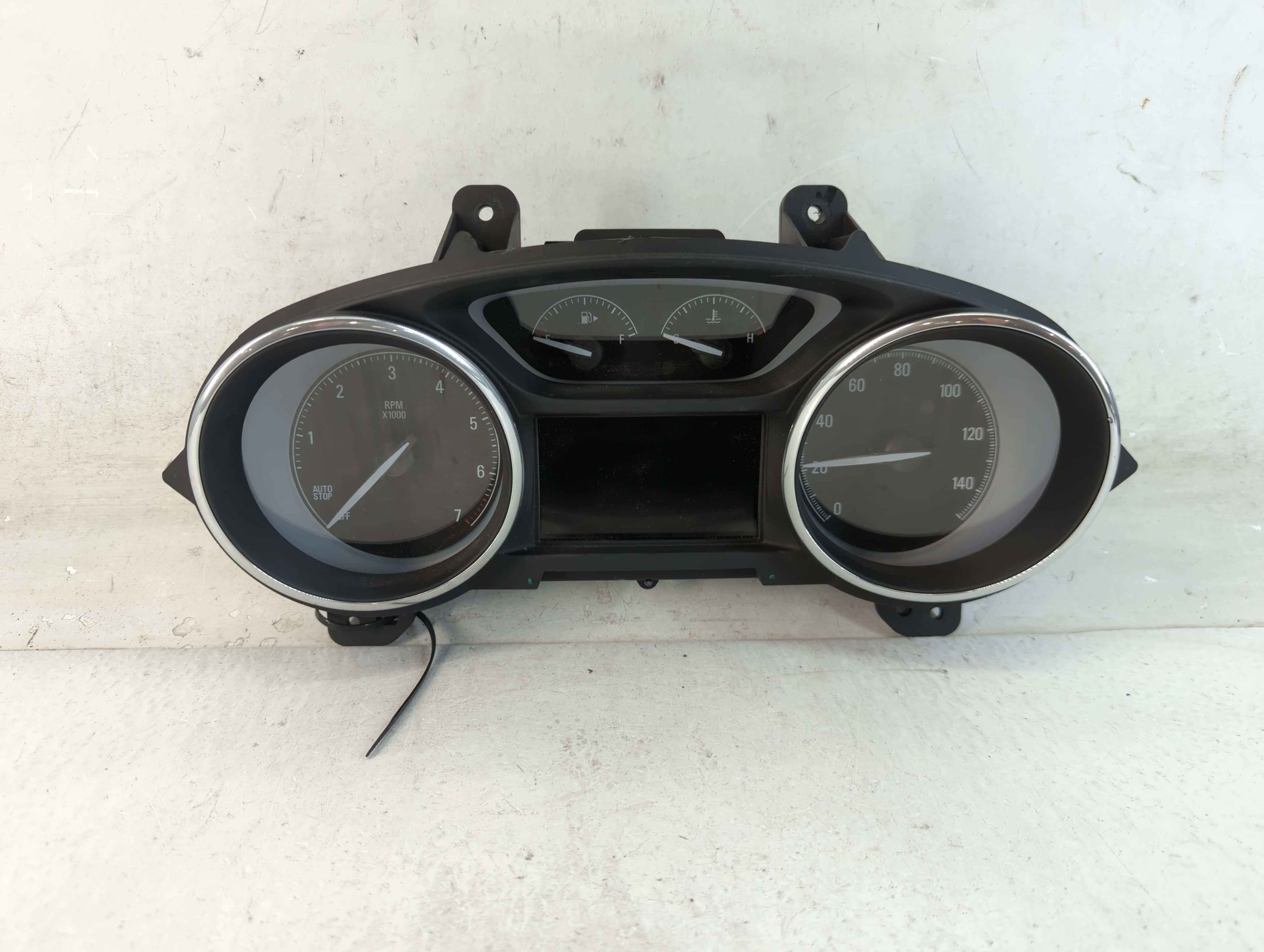 2017-2018 Buick Envision Speedometer Instrument Cluster Gauges 84165671 906678 - Oemusedautoparts1.com