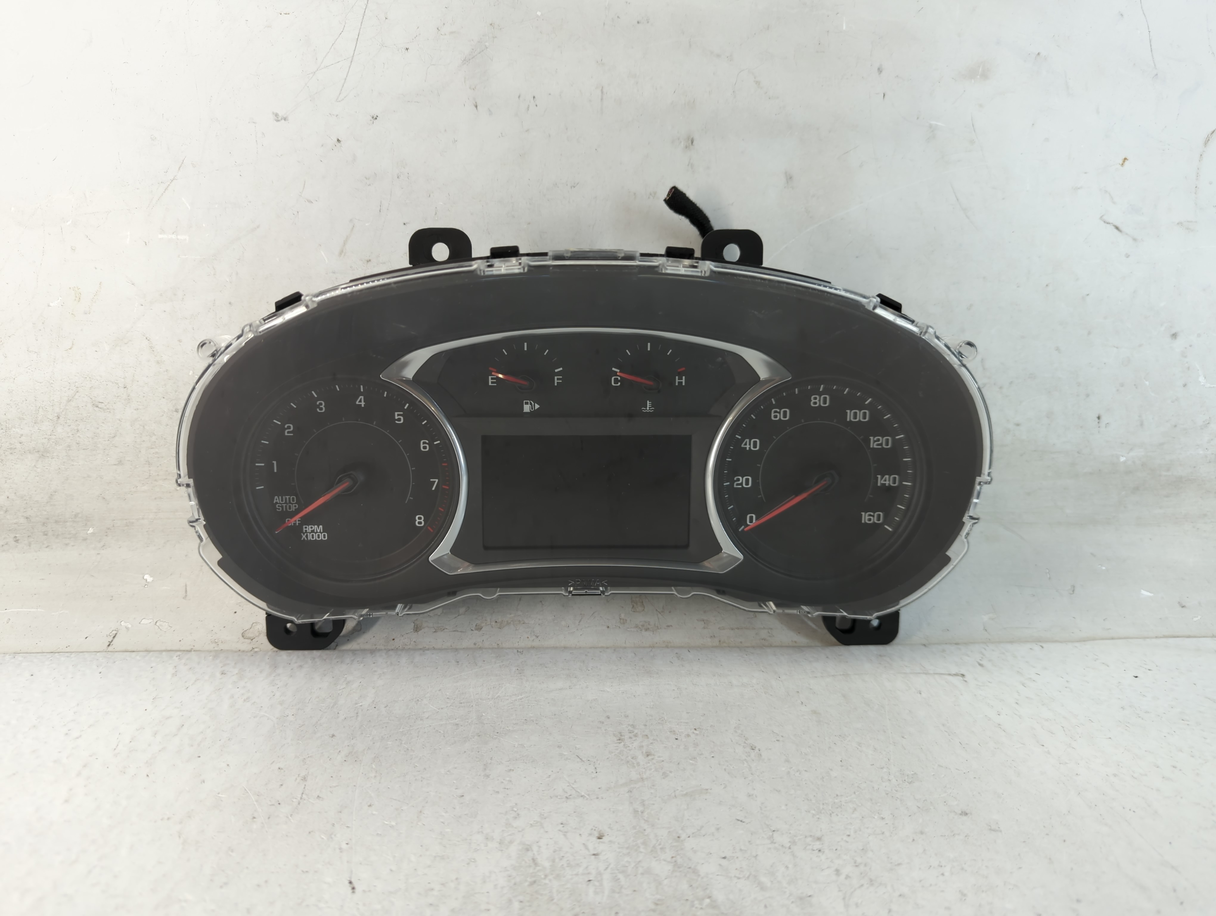 2017-2018 Chevrolet Malibu Speedometer Instrument Cluster Gauges 84356877 906713 - Oemusedautoparts1.com