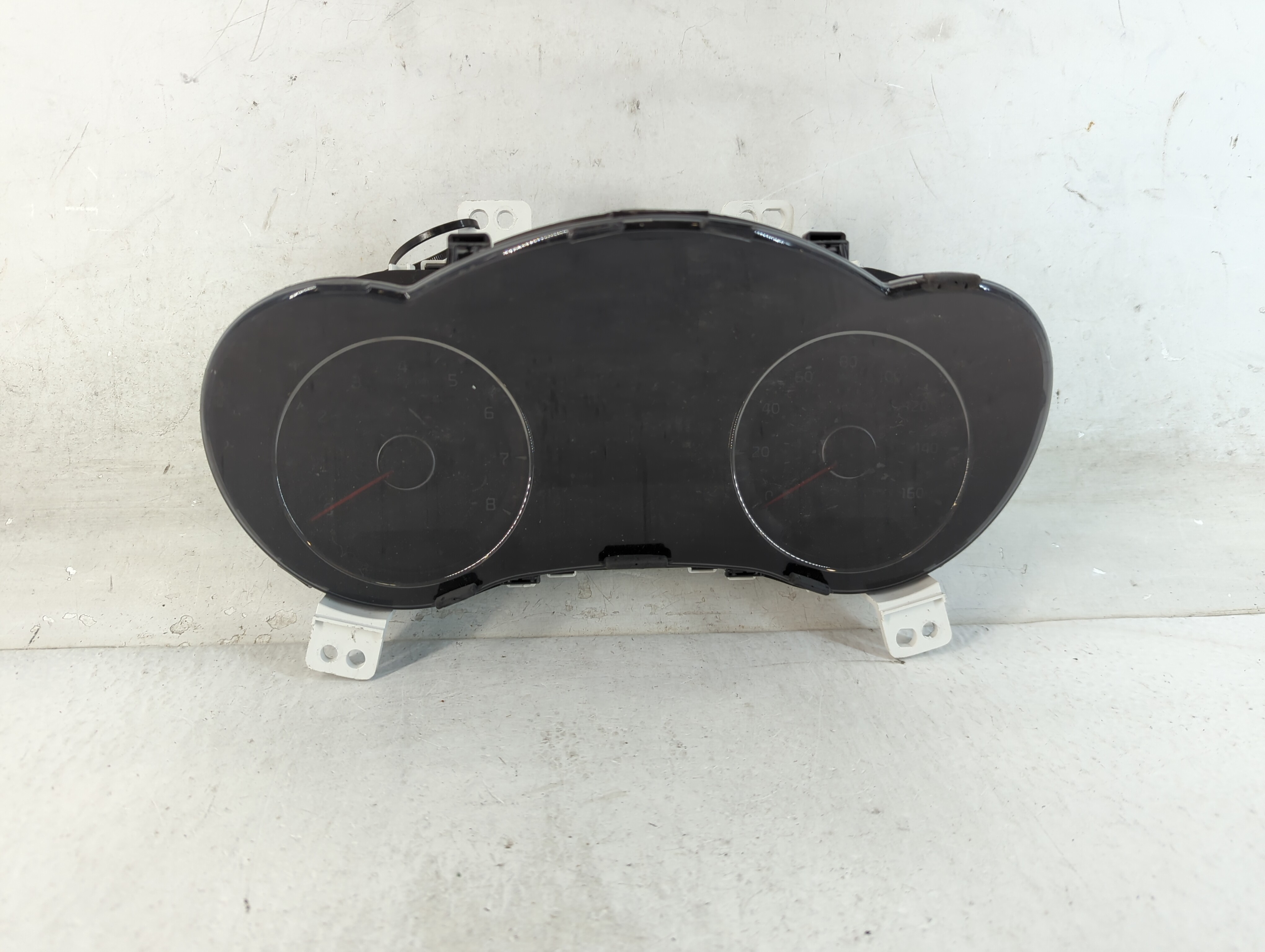 Picture of 2017-2018 Kia Forte Speedometer Instrument Cluster Gauges 94021-b0390 906716
