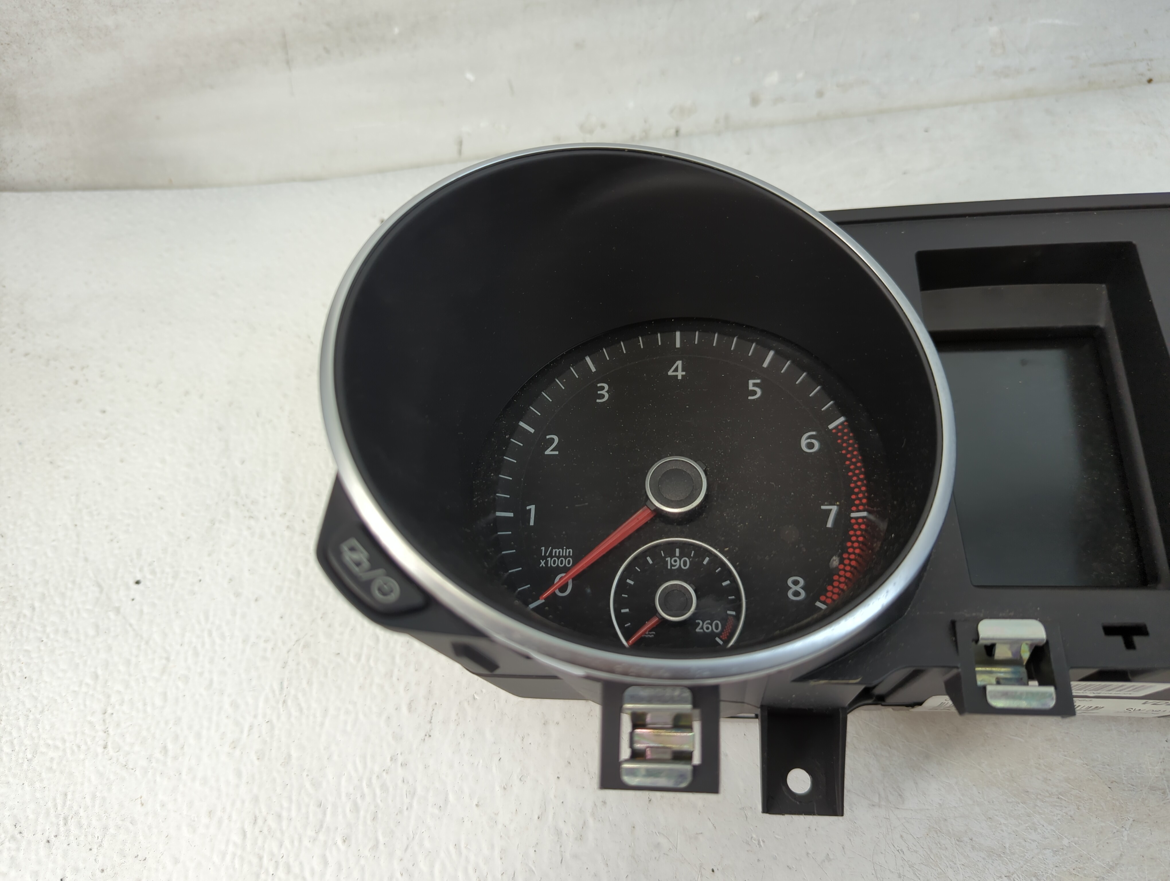 Picture of 2009-2014 Volkswagen Jetta Speedometer Instrument Cluster Gauges 906834