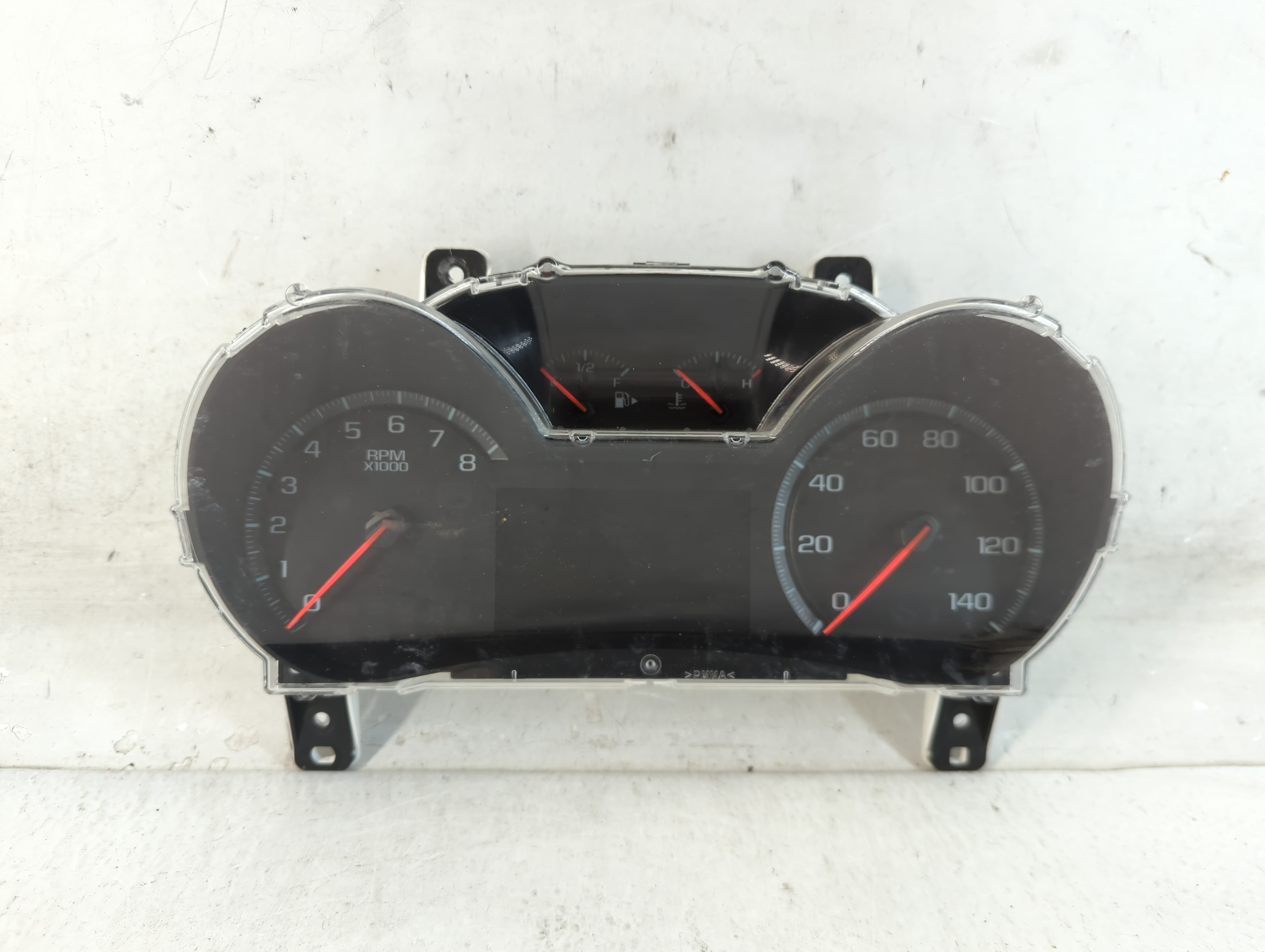 2017-2020 Chevrolet Impala Speedometer Instrument Cluster Gauges 84332427 906839 - Oemusedautoparts1.com