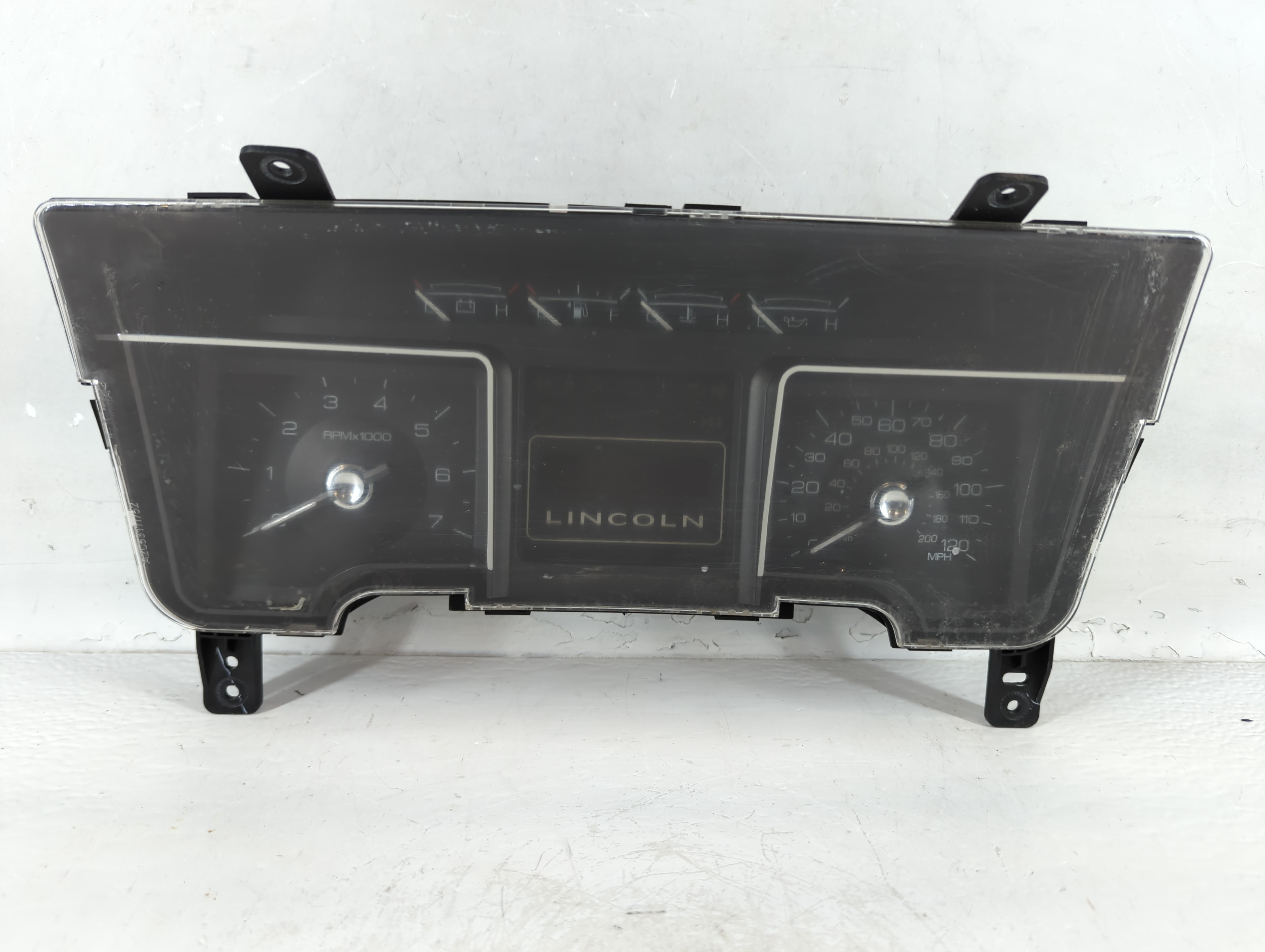 2009 Lincoln Navigator Speedometer Instrument Cluster Gauges 906885 - Oemusedautoparts1.com
