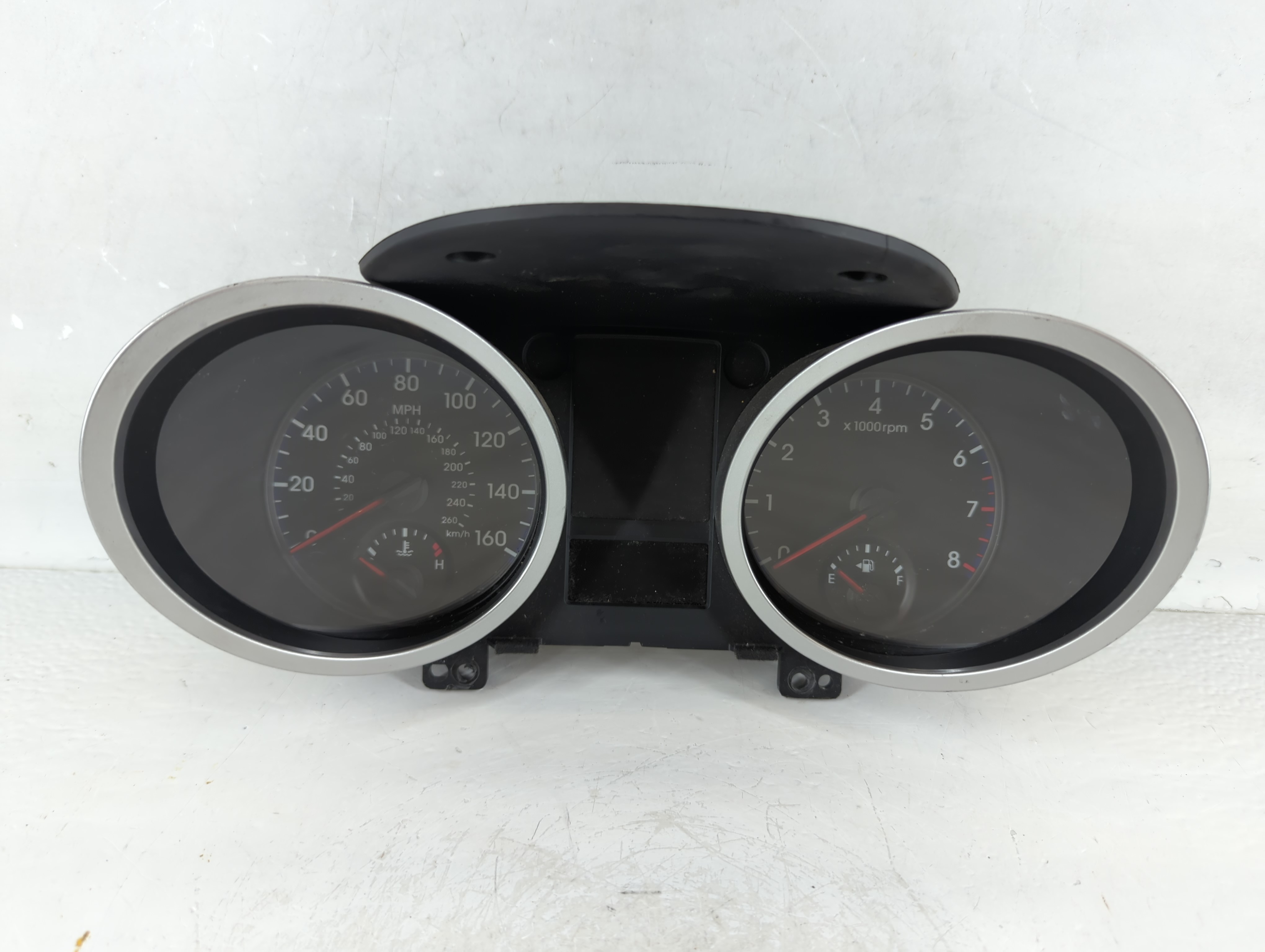 Picture of 2009-2010 Hyundai Genesis Speedometer Instrument Cluster Gauges 906893