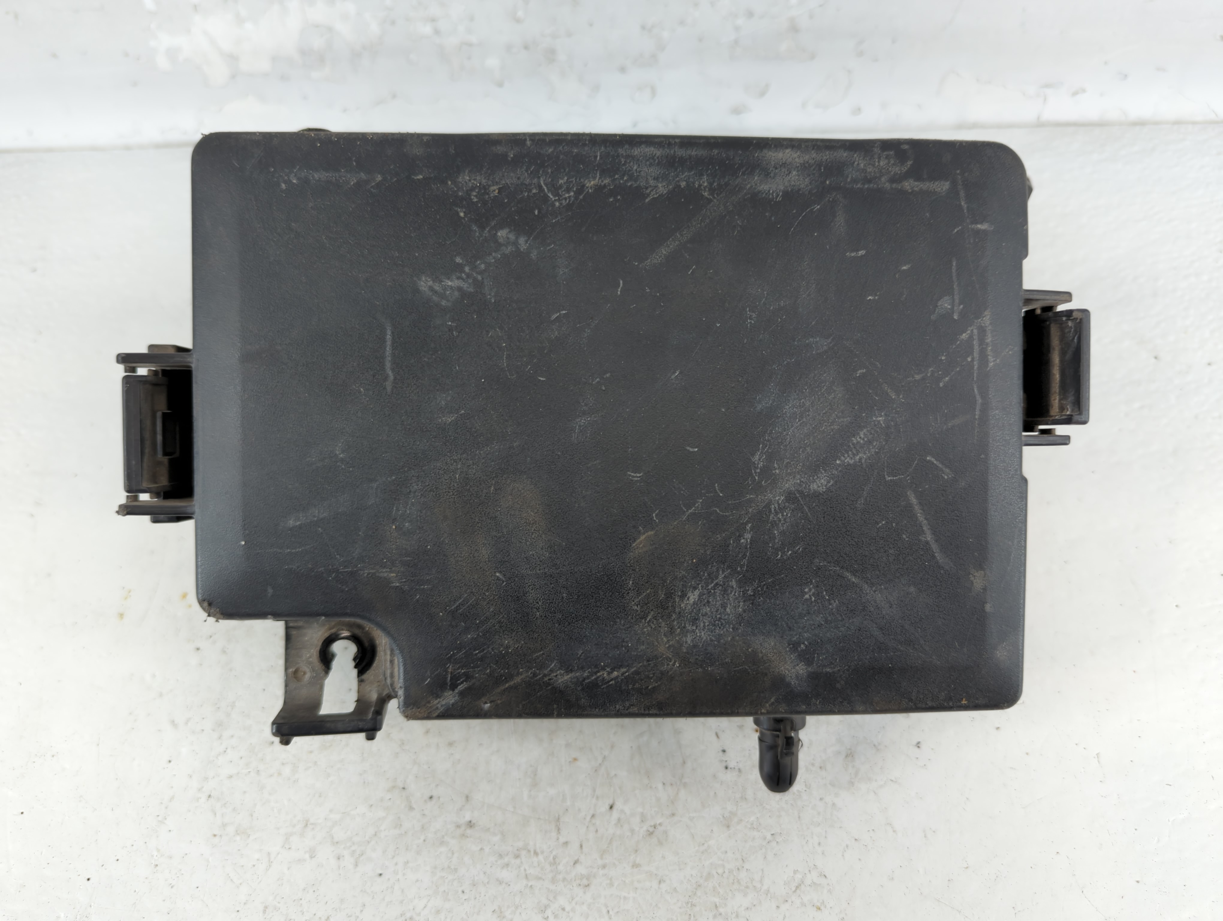 Picture of 2017-2017 Hyundai Elantra Fusebox Fuse Box Relay Module 91956-f2020 906900