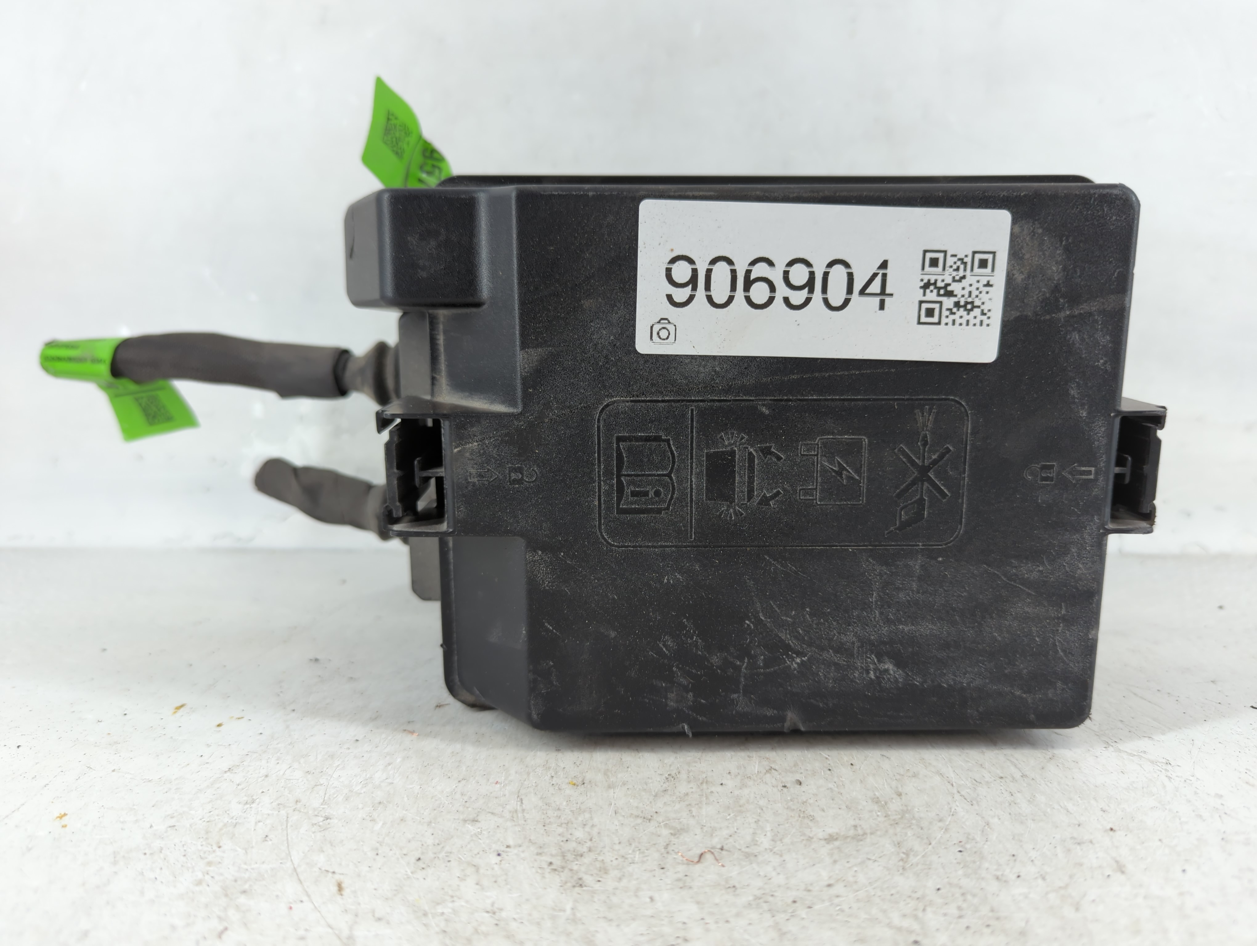 2025 Chevrolet Trax Fusebox Fuse Box Relay Module 42887406 906904 - Oemusedautoparts1.com