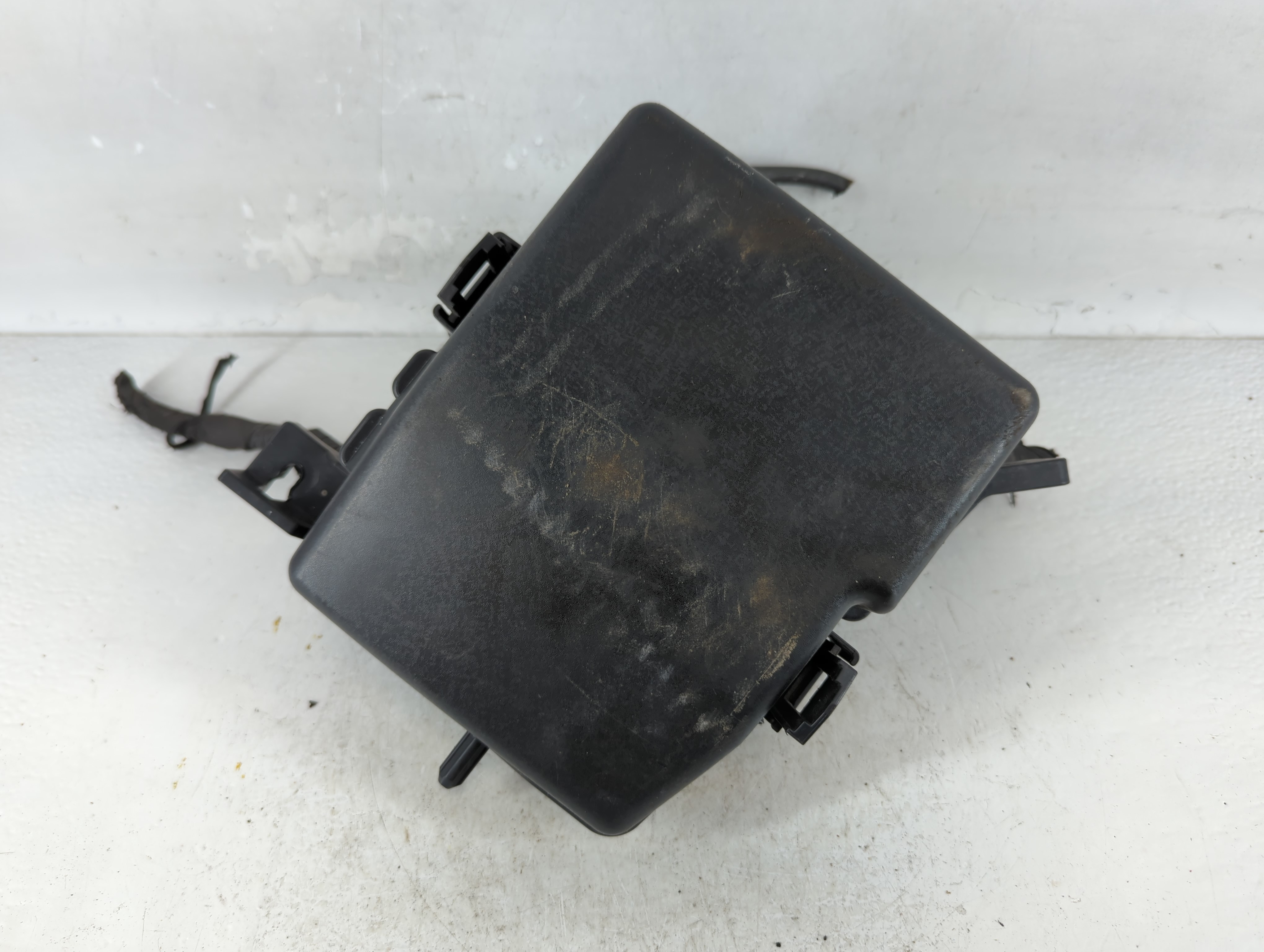Picture of 2011-2014 Hyundai Sonata Fusebox Fuse Box Relay Module 91950-3s740 906909